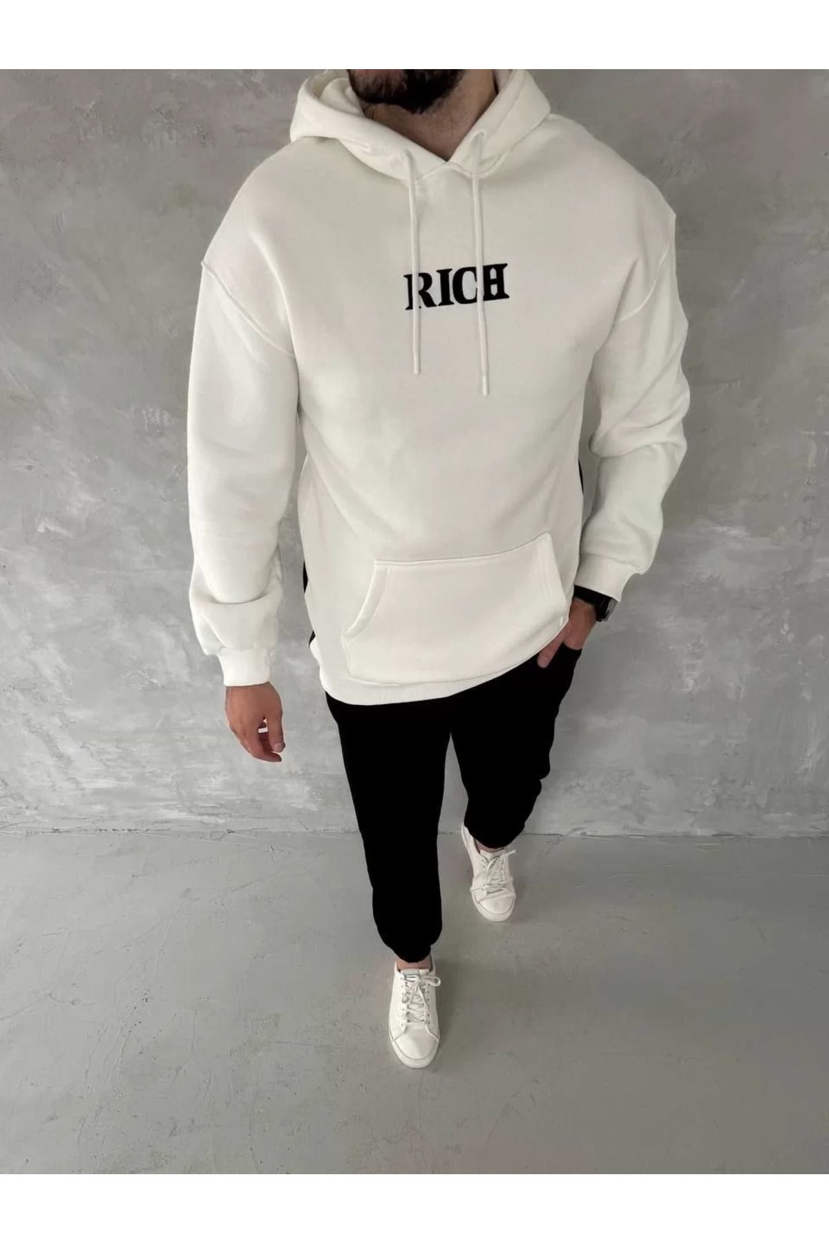 C&Z Collection Uzun Kol Kapüşonlu Göğüs Baskılı SweatShirt - Beyaz