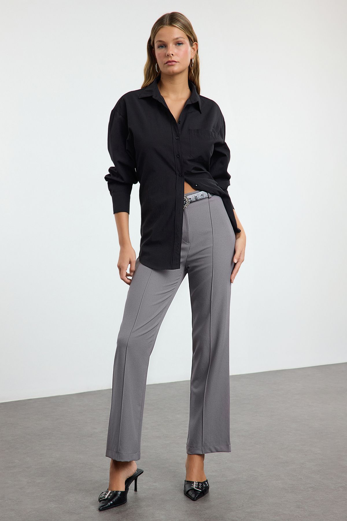 complete the look image