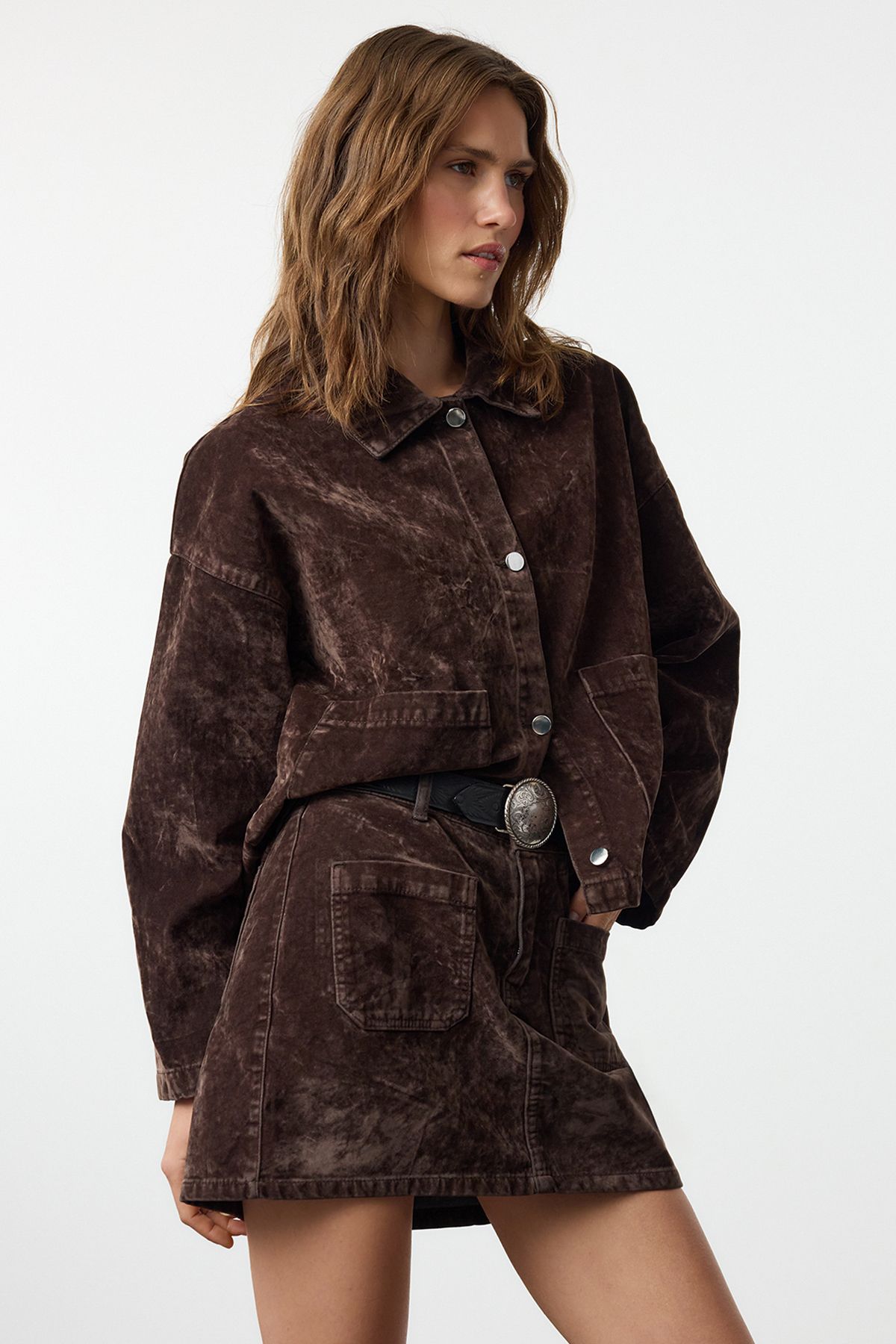 complete the look image