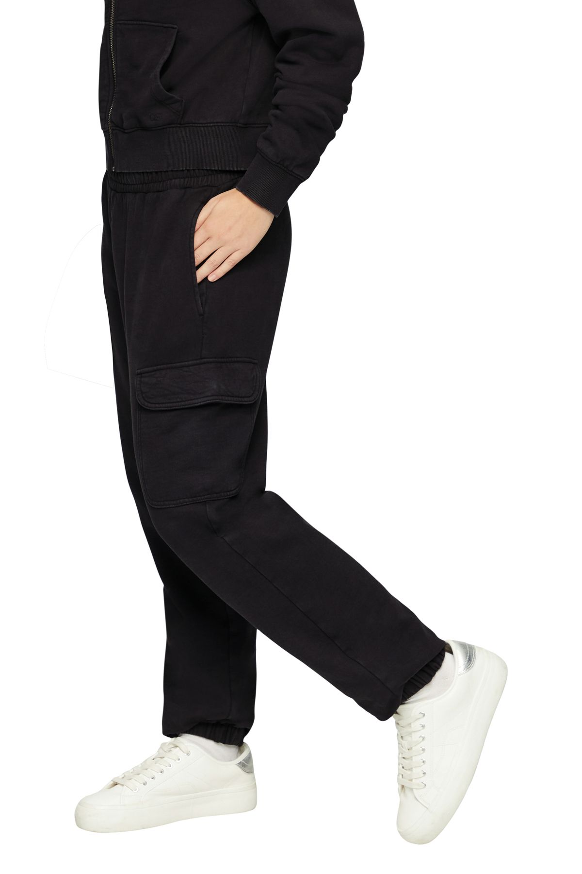 QS by s.Oliver-Casual Mid Rise Sweat Jogpant - Cargo Pockets 1