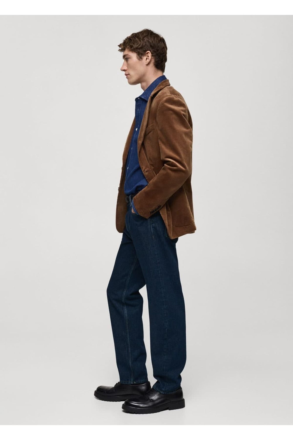 MANGO Man-Regular Cut Bob Jean Trousers 5