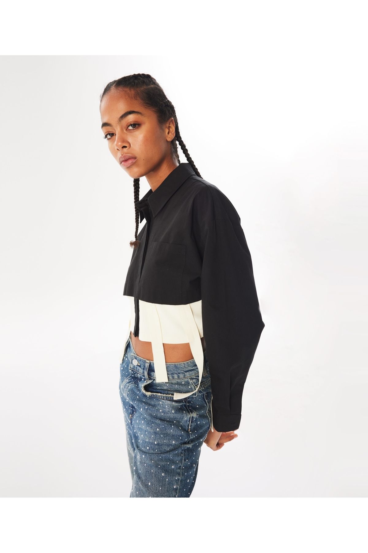 Twist-Grogren Crop Shirt - Stripe Detailed 2