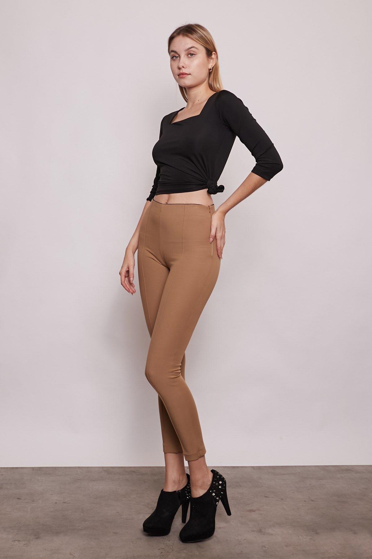 Jument-Pantaloni din lycra Power Stretch cu talie înaltă și elastic până la glezne - Camel 3