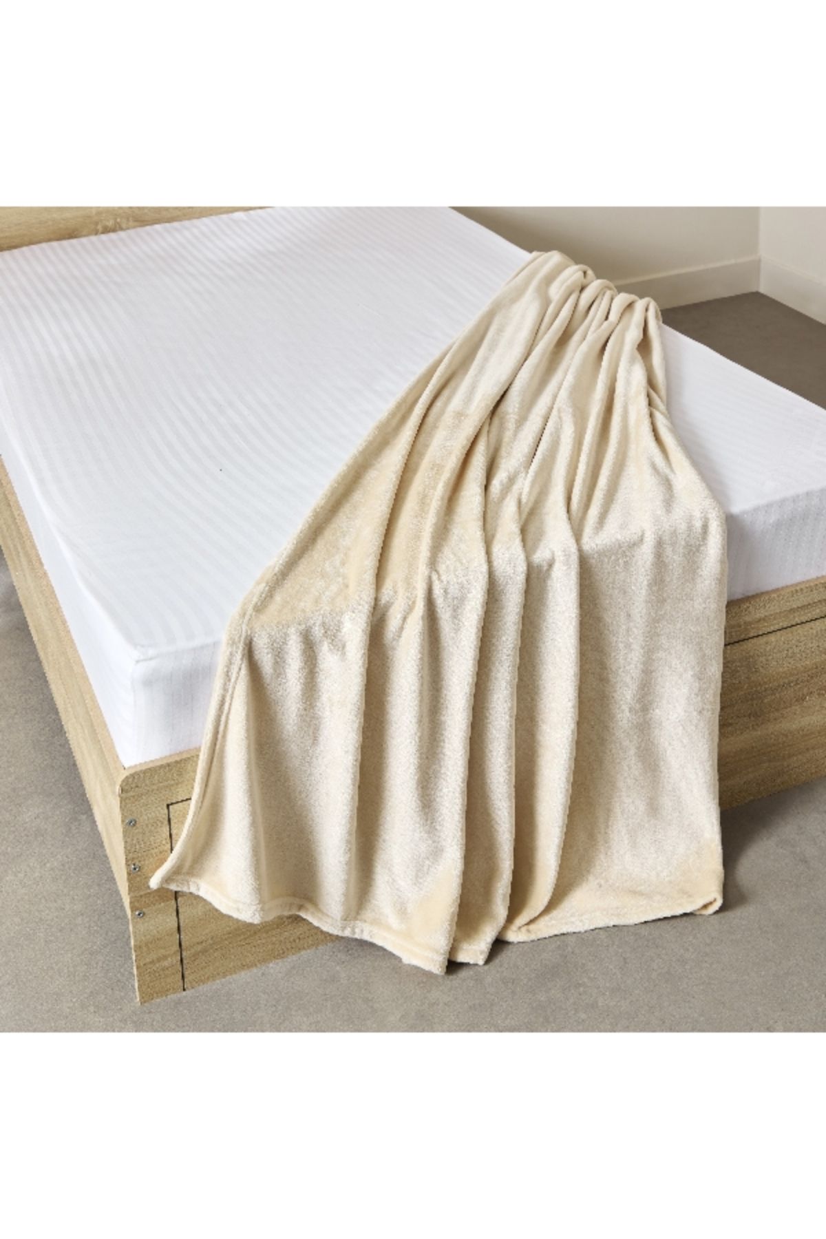 Home Box-Nova Solid Flannel Twin Blanket - 140x200 cm 4