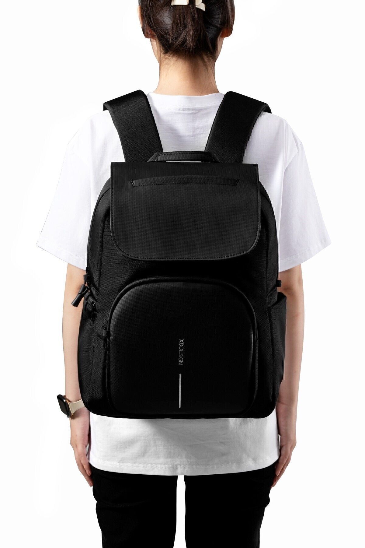 XD Design-Bobby Soft Daypack Anti-Theft Design Black Backpack 15 L 1