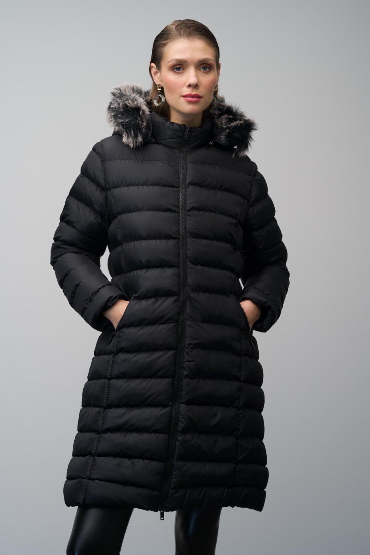 Olcay-Odnímatelný kabát s kapucí Puffer Coat Black 6401 2