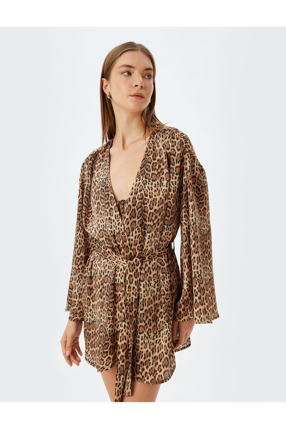Koton-Zeynep Cushion Leopard Patterned Short Bat Sleeve Dressing Gown with Belt 3