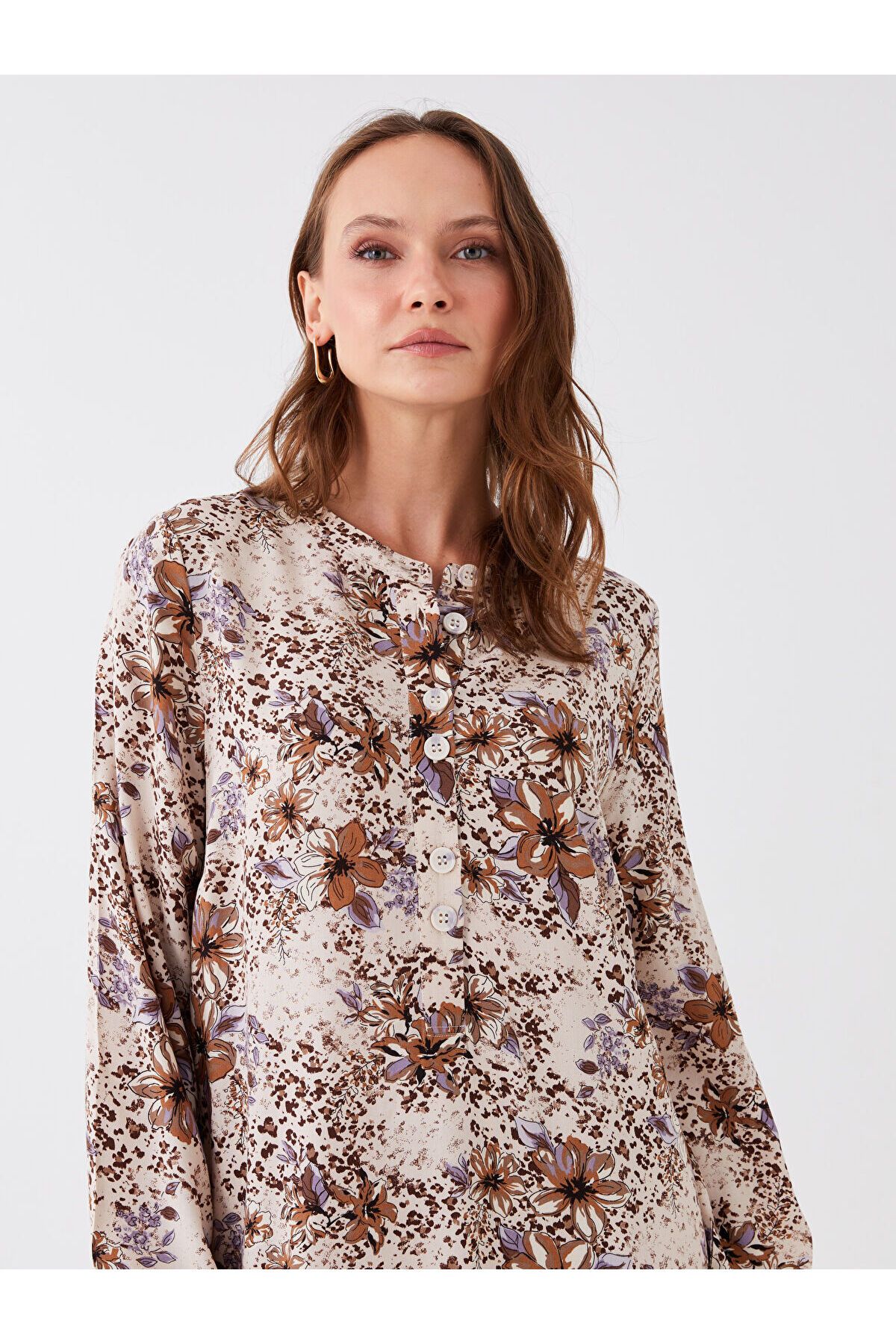 LC Waikiki-Lw - Crew Neck Floral Long Sleeve Women's Tunic 2