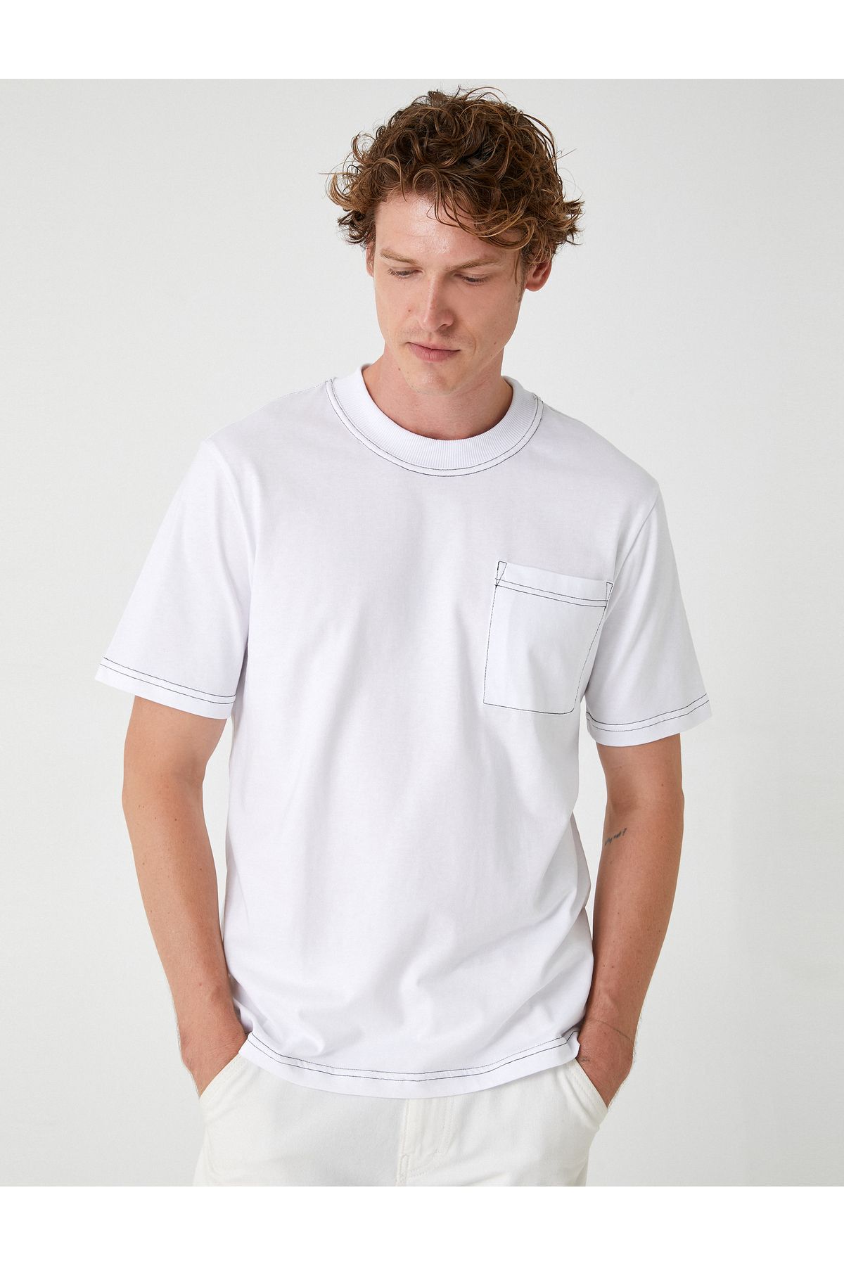 Koton-Crew Neck Short Sleeve Cotton T-Shirt - Stitching Detail and Pocket 2