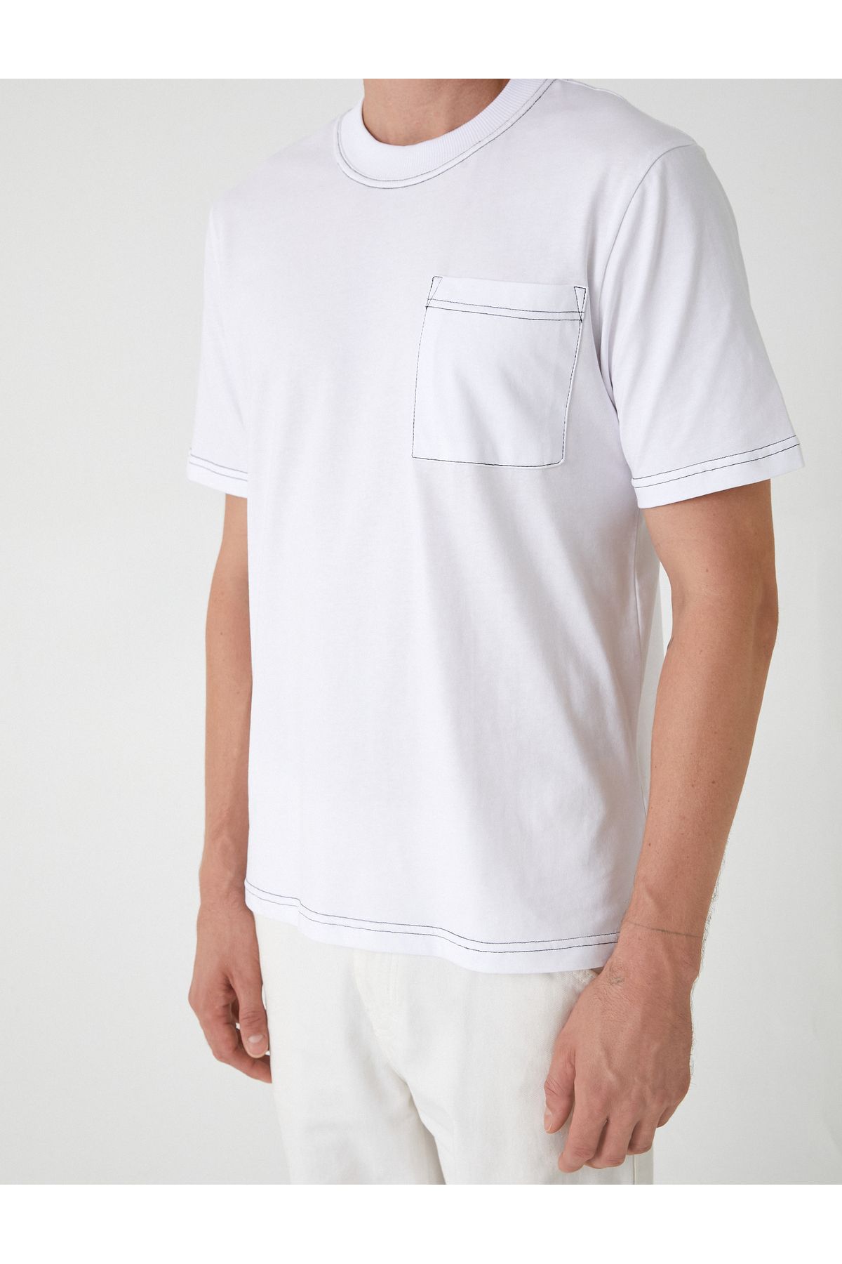 Koton-Crew Neck Short Sleeve Cotton T-Shirt - Stitching Detail and Pocket 5
