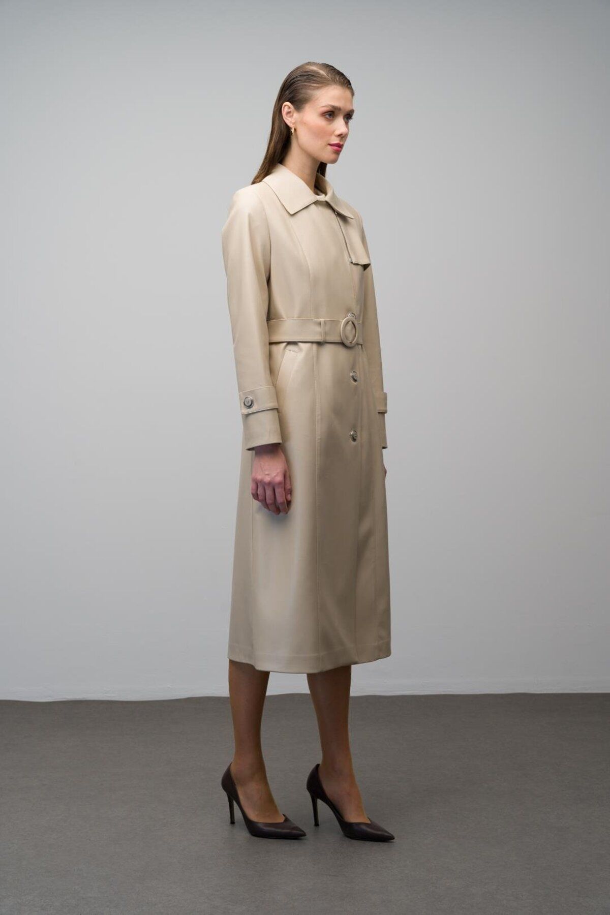 Olcay-Beige 6609 - Leather Trench Coat with Zipper on the Collar and Belt Buckle 6