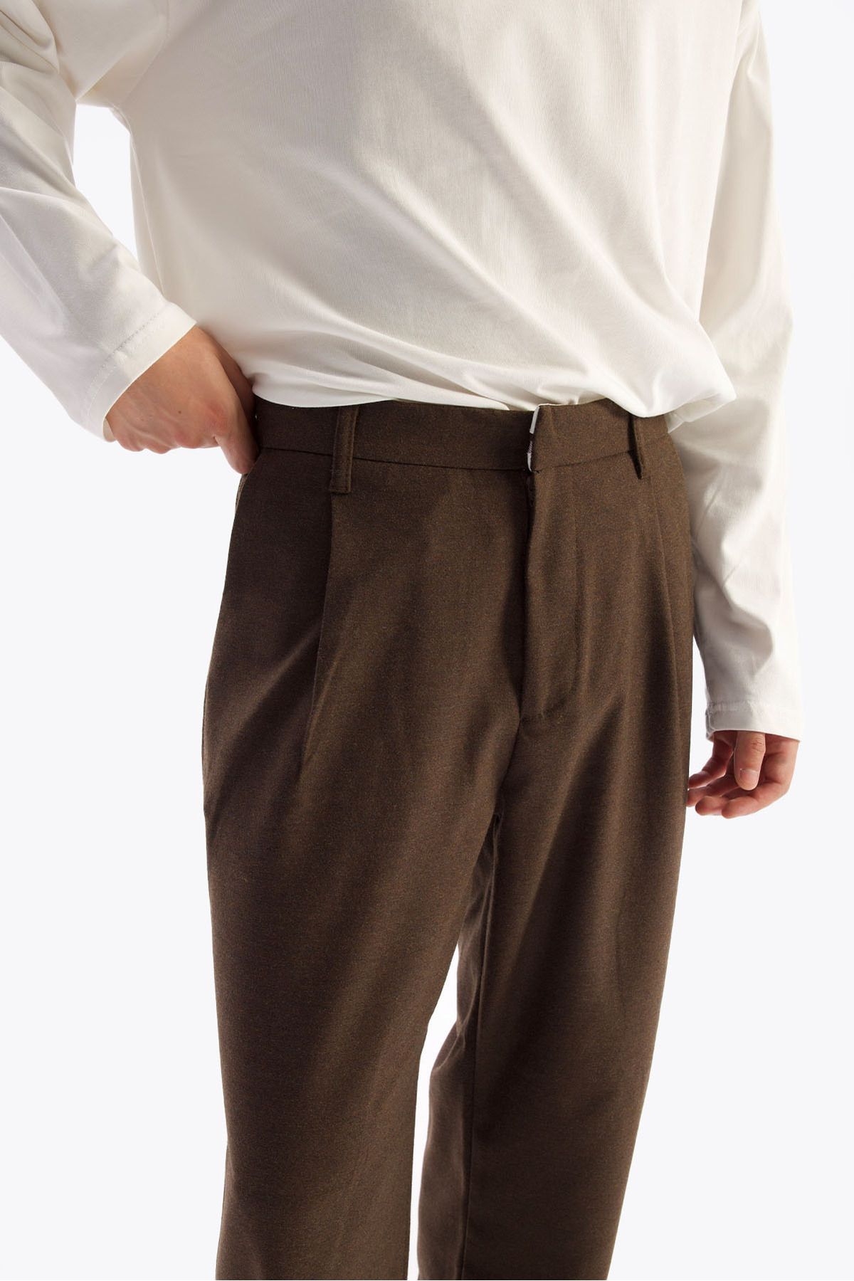 GIESTO-Brown Pleated Wool Trousers 1