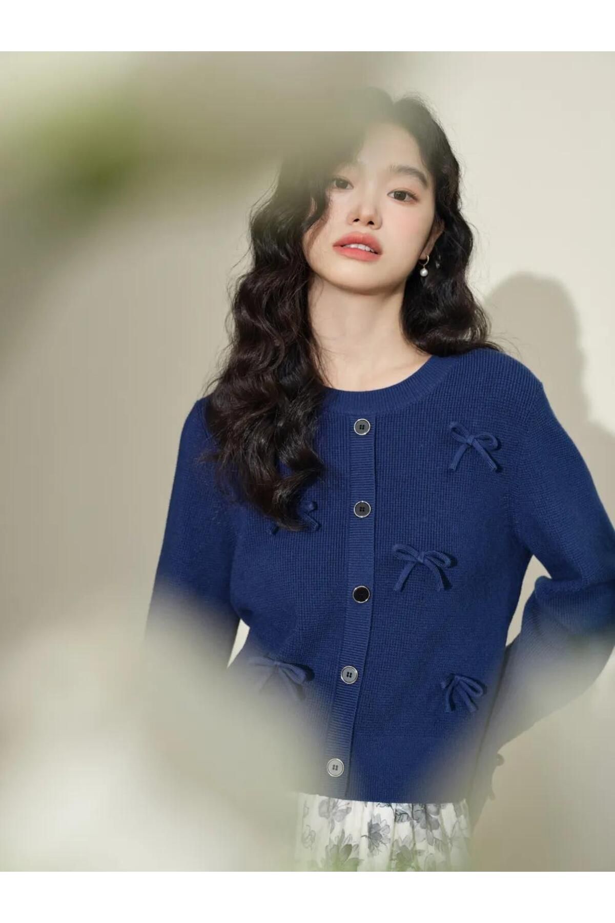 https://cdn.dsmcdn.com/ty1577/prod/QC/20241002/18/b0f19e50-c9c8-34c0-9fc6-6b6bda55d33d/1_org_zoom.jpg