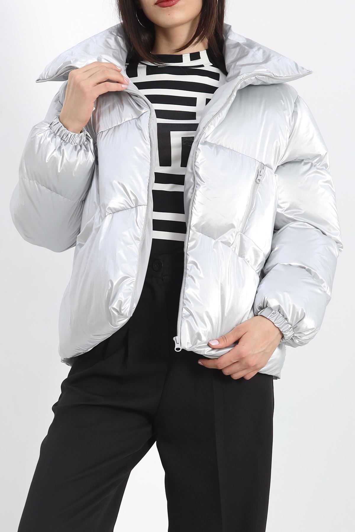 https://cdn.dsmcdn.com/ty1577/prod/QC/20241003/00/37f8dd7e-2a38-3e3a-a8fe-8bbdf1499895/1_org_zoom.jpg