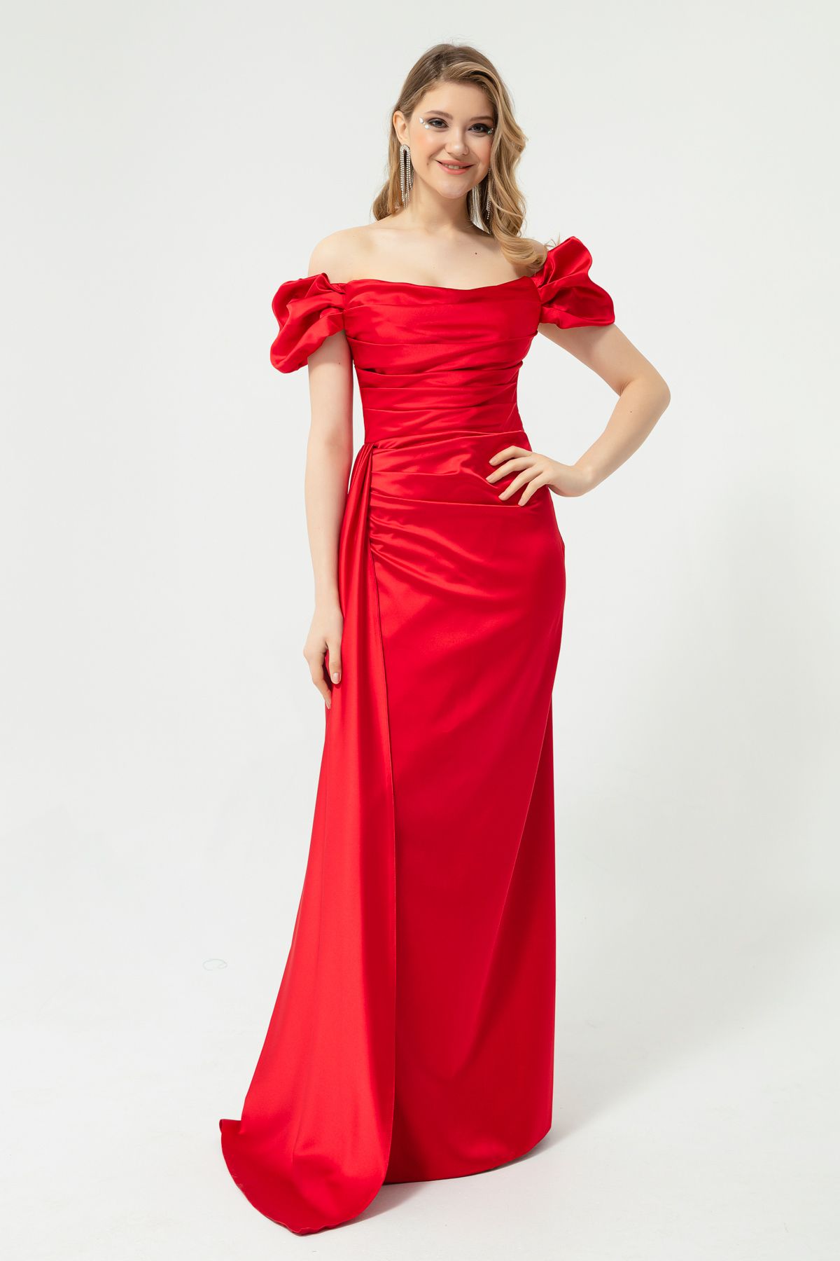 Lafaba-Women's Red Boat Neck Trained Long Satin Evening Dress & Graduation Dress 4