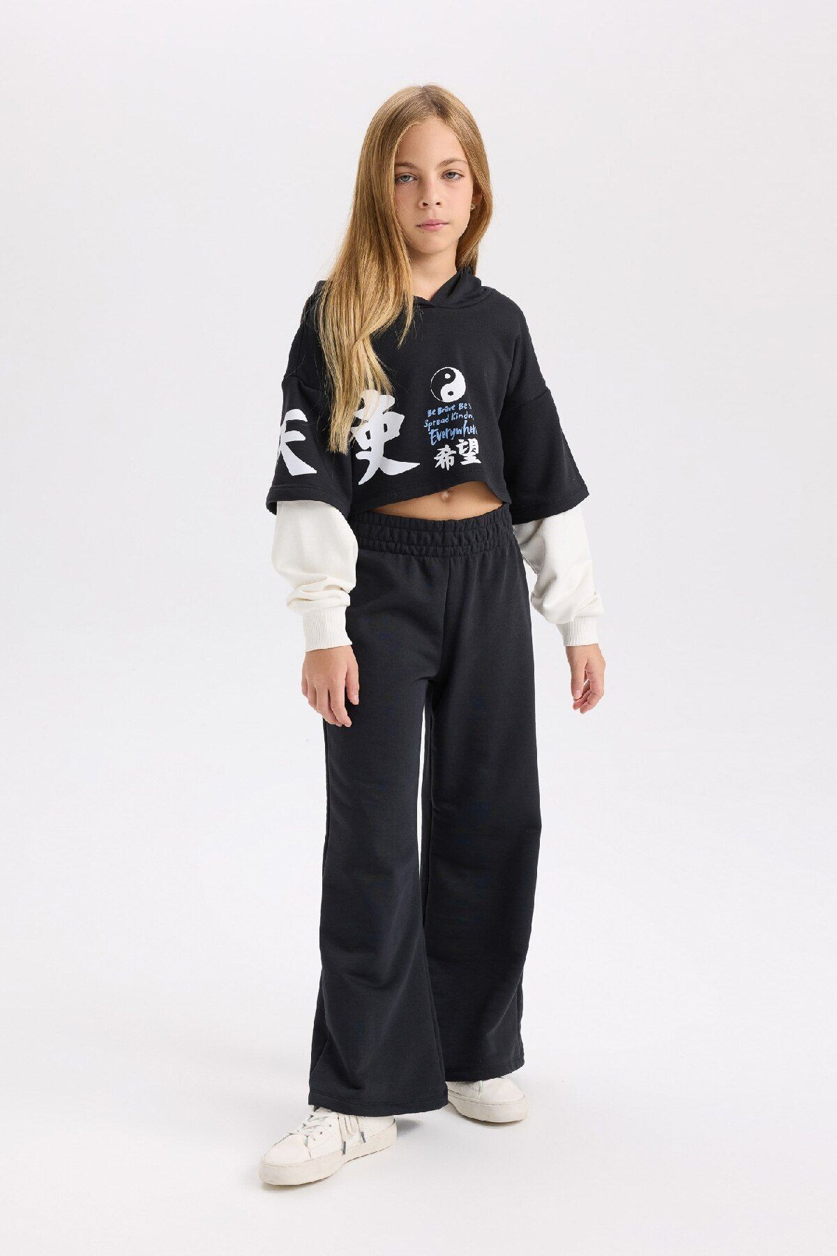 DeFacto-Girl's Crew Neck Printed Sweatshirt and Elastic Jogger Sweatpants Set of 2 - D4066A824Wn 2