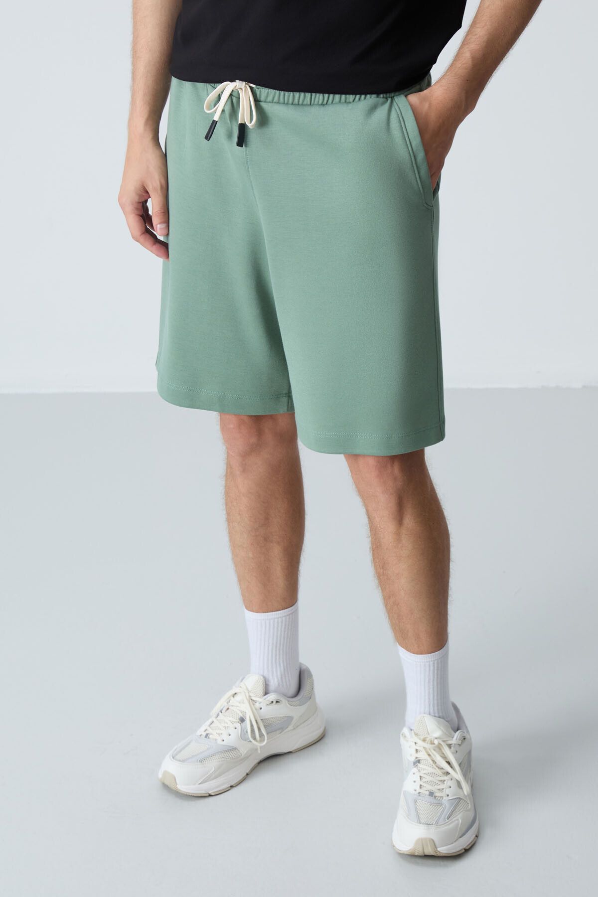 AIR JONES-Light Green Basic Men's Shorts - Cotton and Thick Soft Texture, Standard Fit - 81275 1