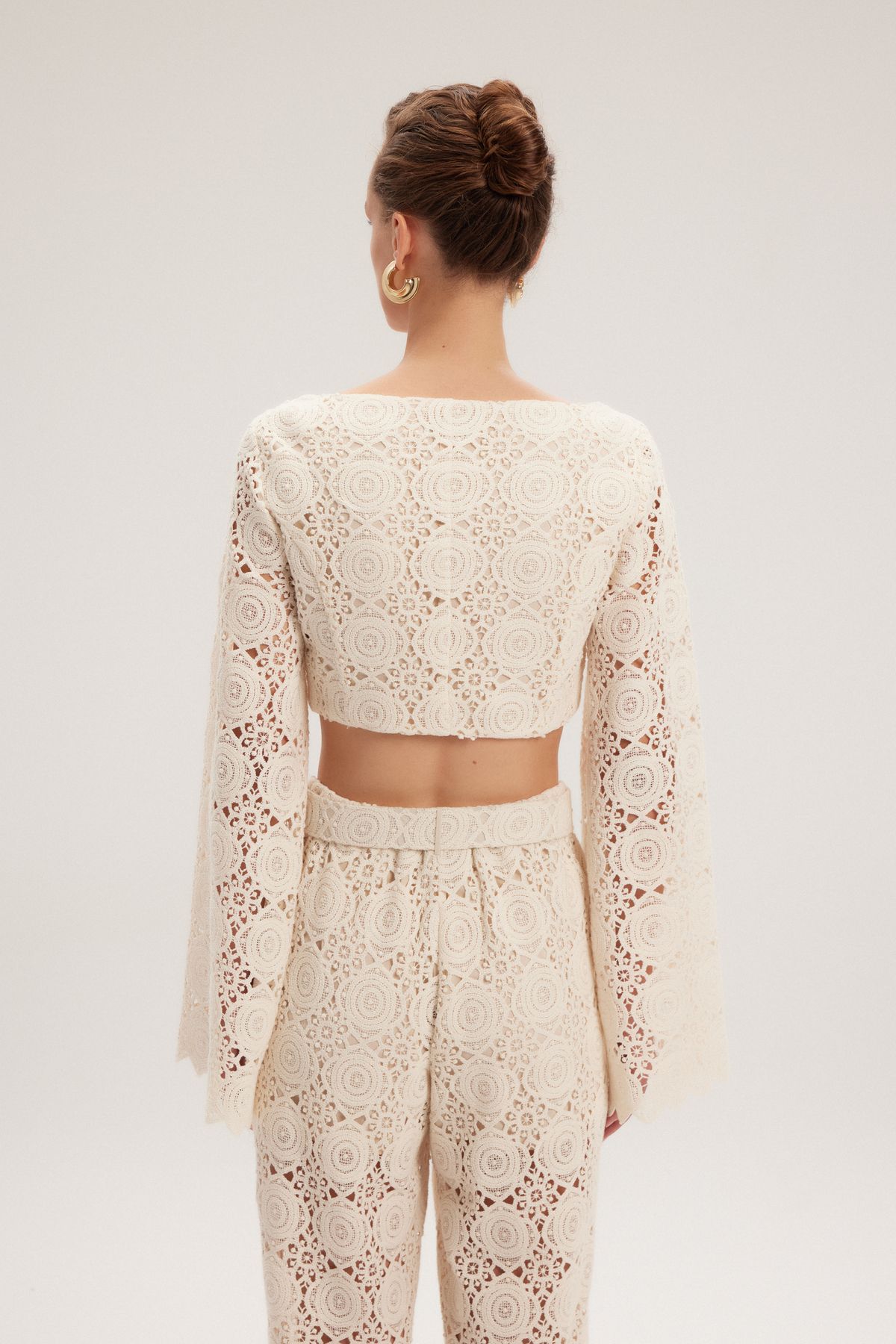 adL-Laced Crop 5