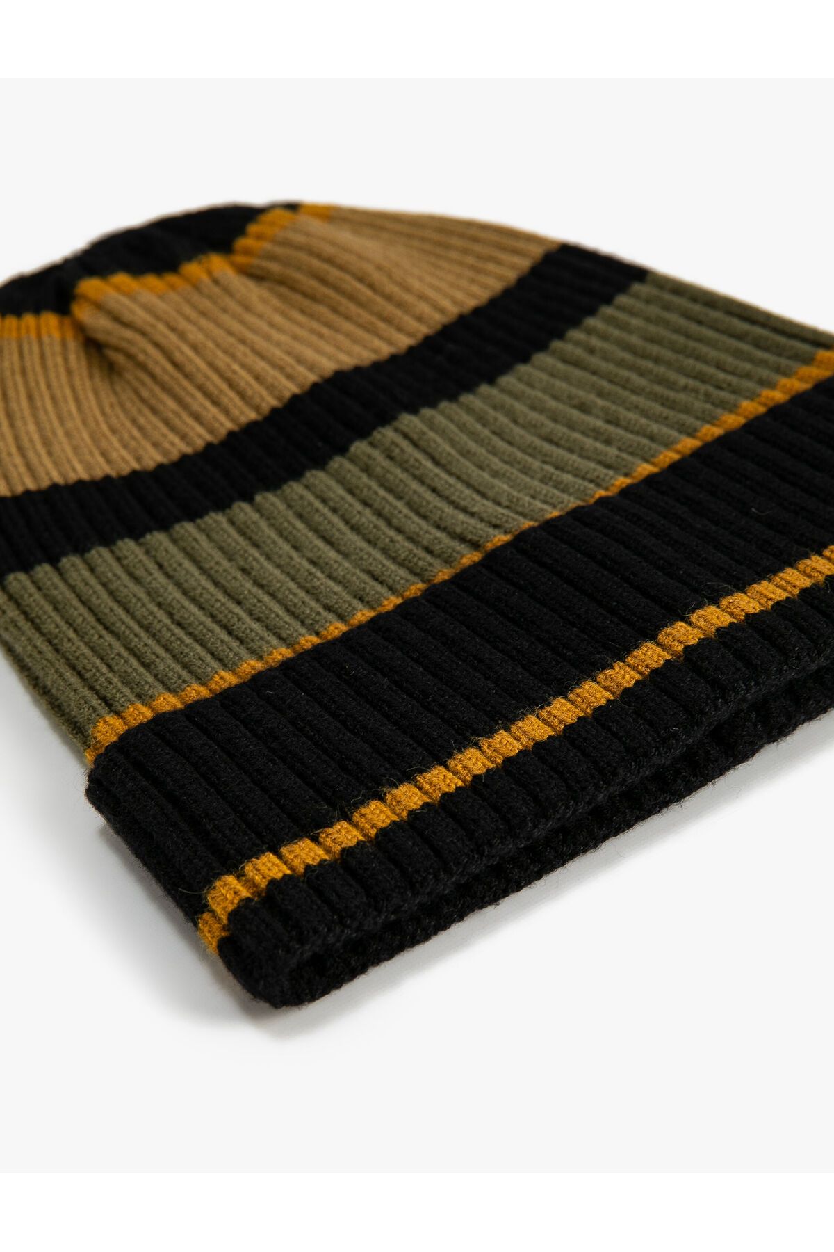 Koton-Knitted Beret with Color Block Folding Detail 3