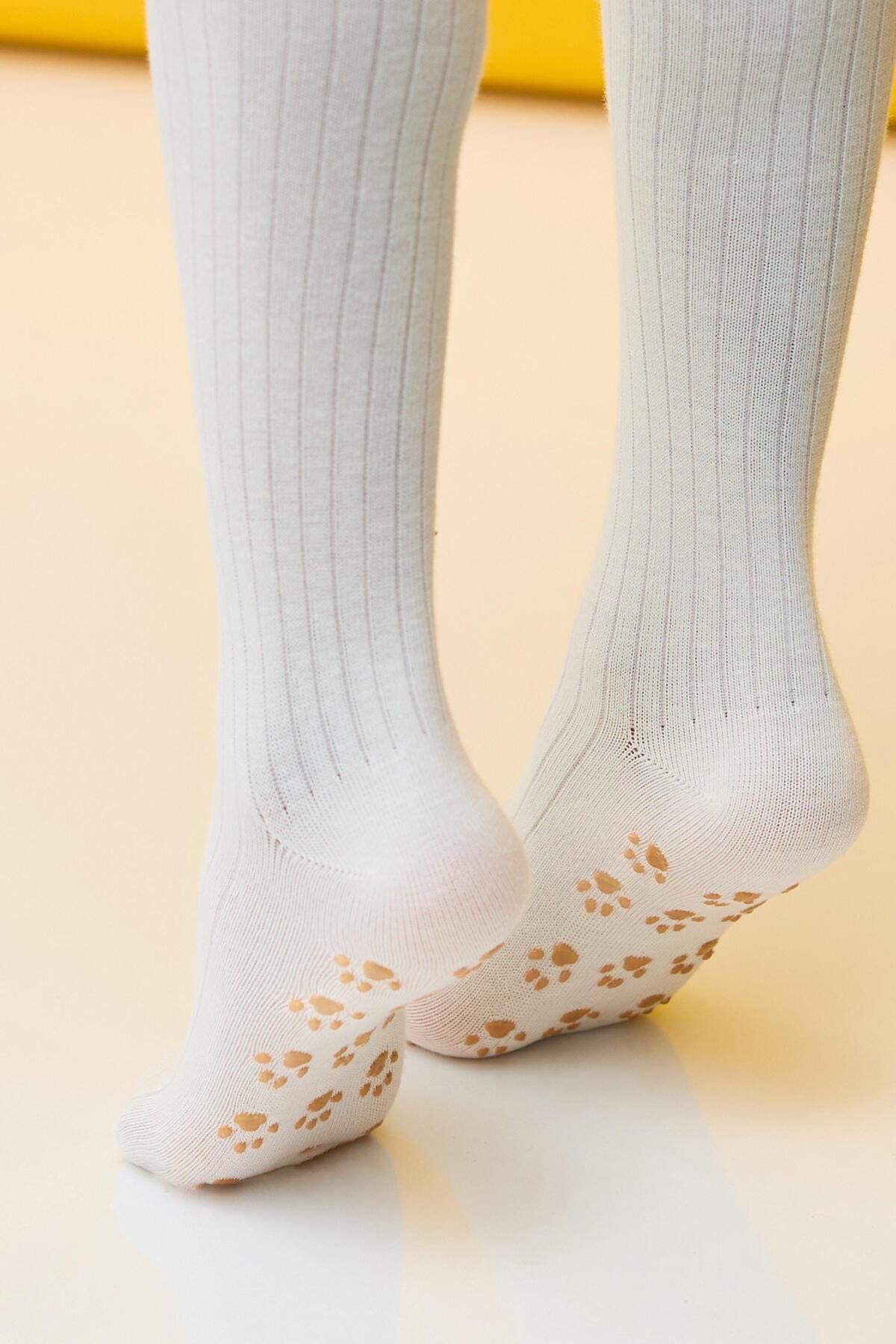 Katia&Bony-Ecru Girl's Knee Socks - Teddy Bear Detail 3