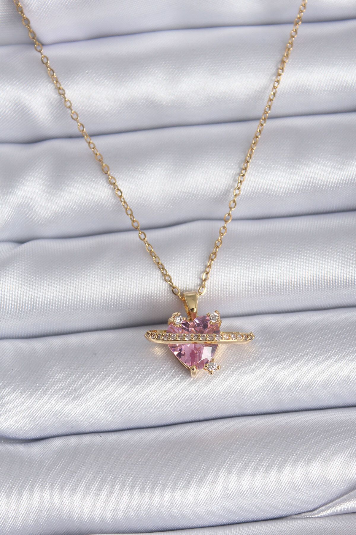 MMB Boutique 316L Çelik Gold Renk Zincir Pembe Kristal Kalp Model Zirkon Taş Detay Kadın Kolye
