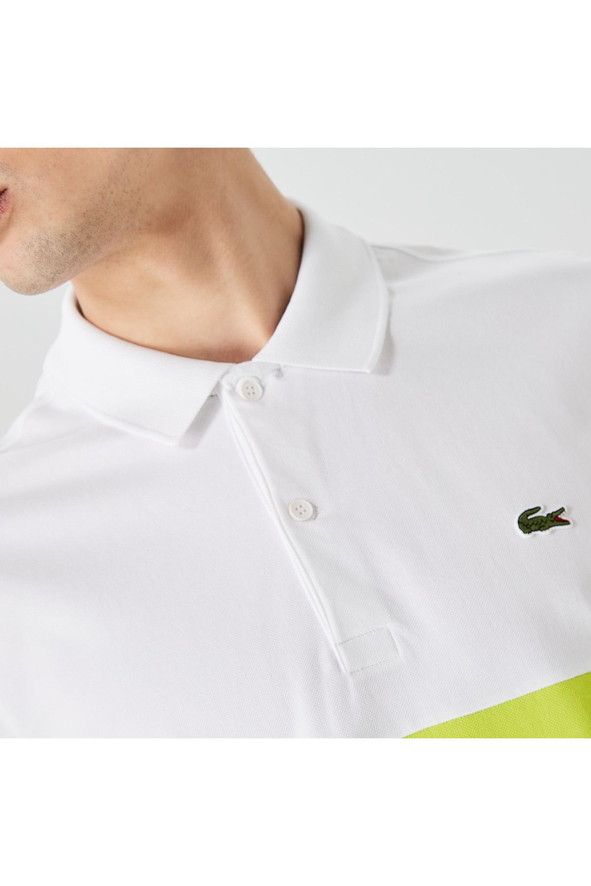 تی شرت یقه پولو مردانه چوگان سفید معمولی با بلوک رنگ مناسب Lacoste