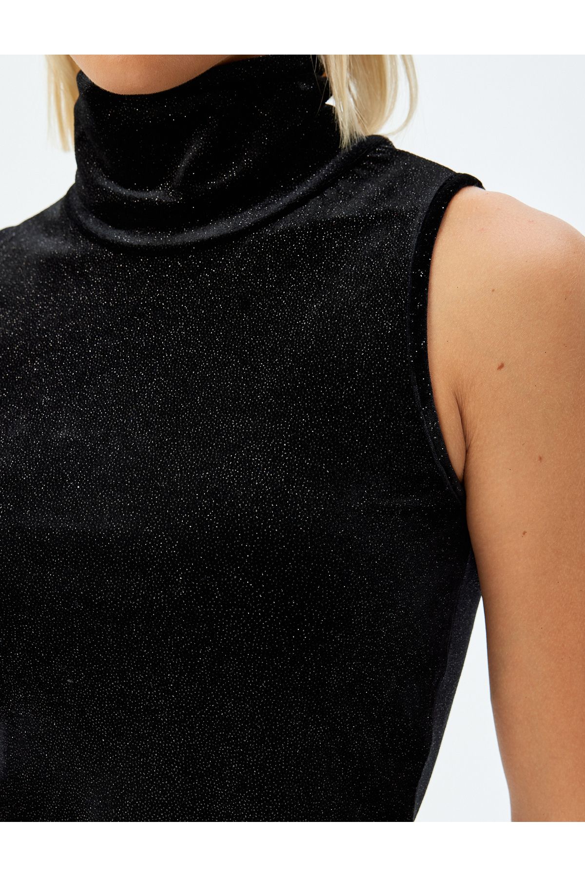 Koton-Sleeveless Turtleneck Slim Fit Silvery Crop Top 5