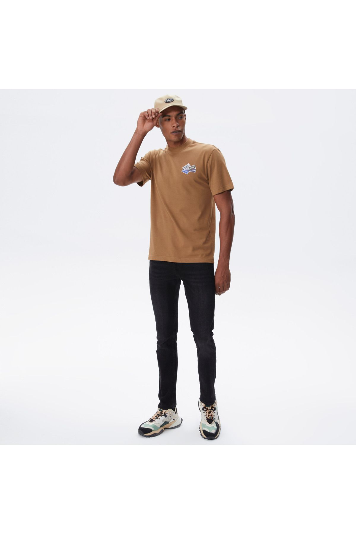 تی شرت چند رنگ مردانه یقه دوچرخه تناسب بژ طرح دار Lacoste