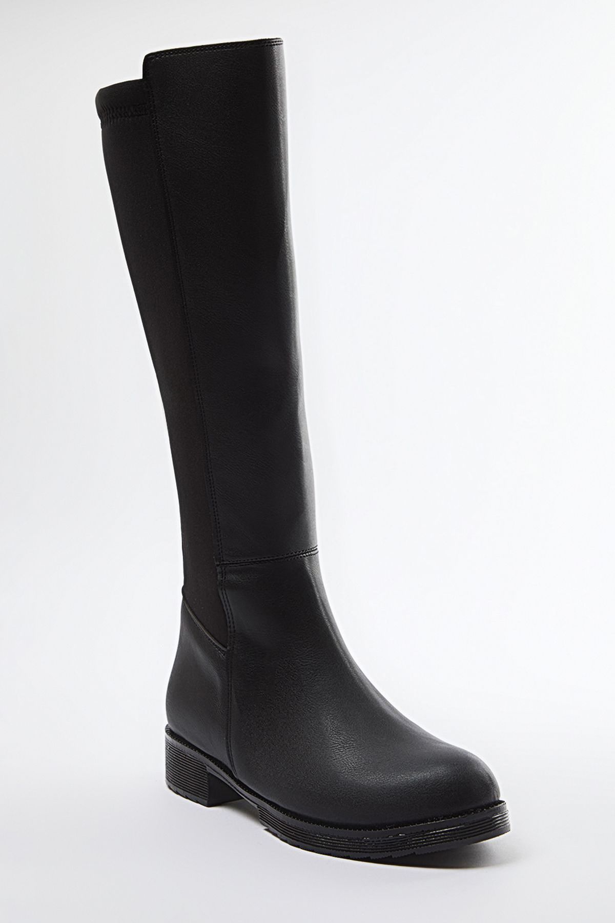 TRENDYOL SHOES-Kurze schwarze Damenstiefel mit flachem Absatz – Gummizug TAKAW25CZ00011 4