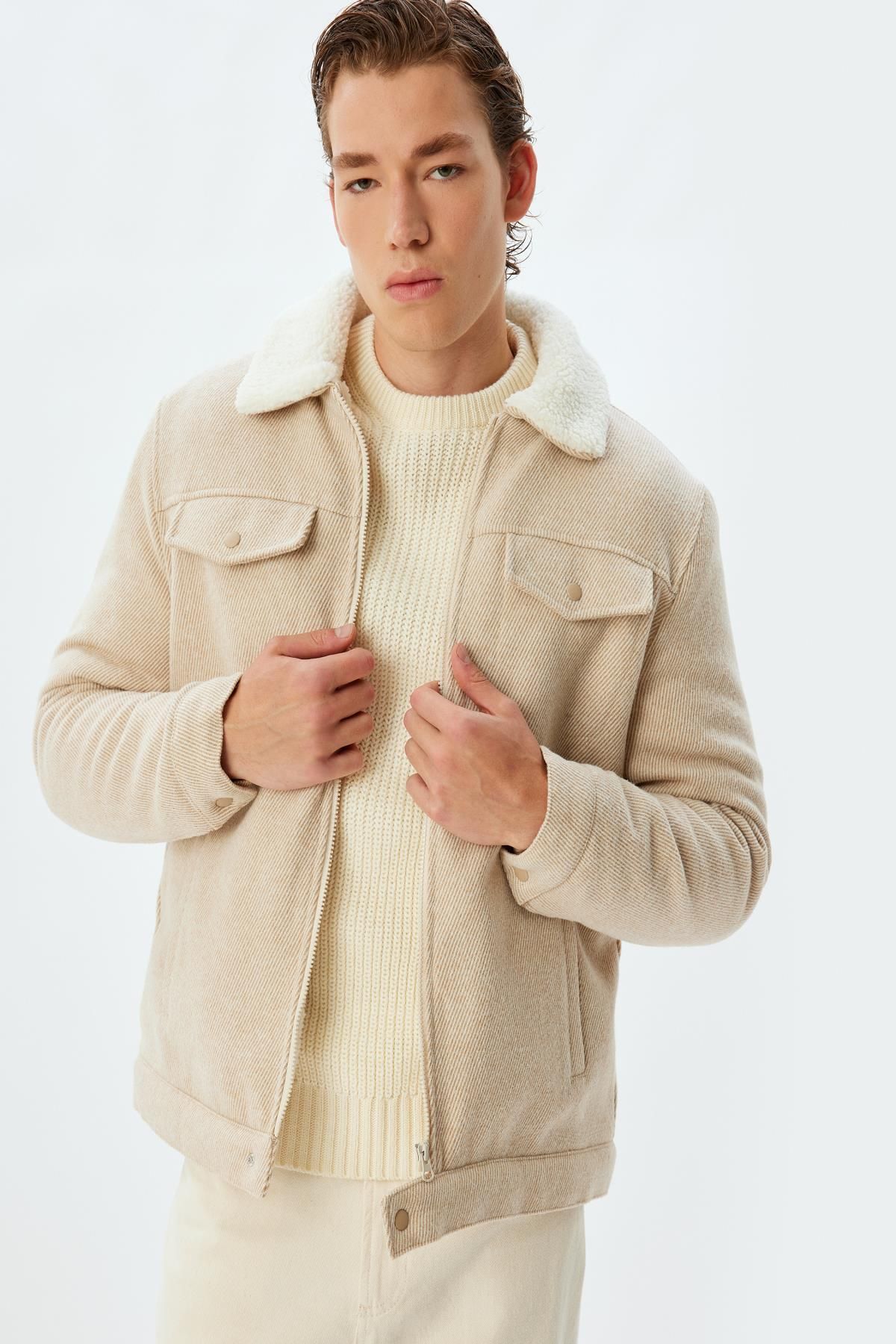 DSG メンズ ジャケット＆ブルゾン アウター DSG Men's 凄 Varsity Jacket Warm Stone
