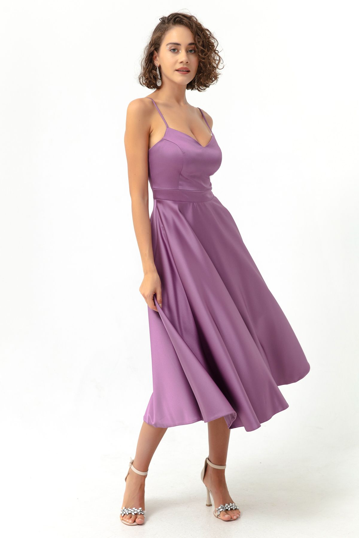 Lafaba-Lavendelfarbenes Abendkleid aus Midi-Satin mit dünnen Trägern für Damen 2