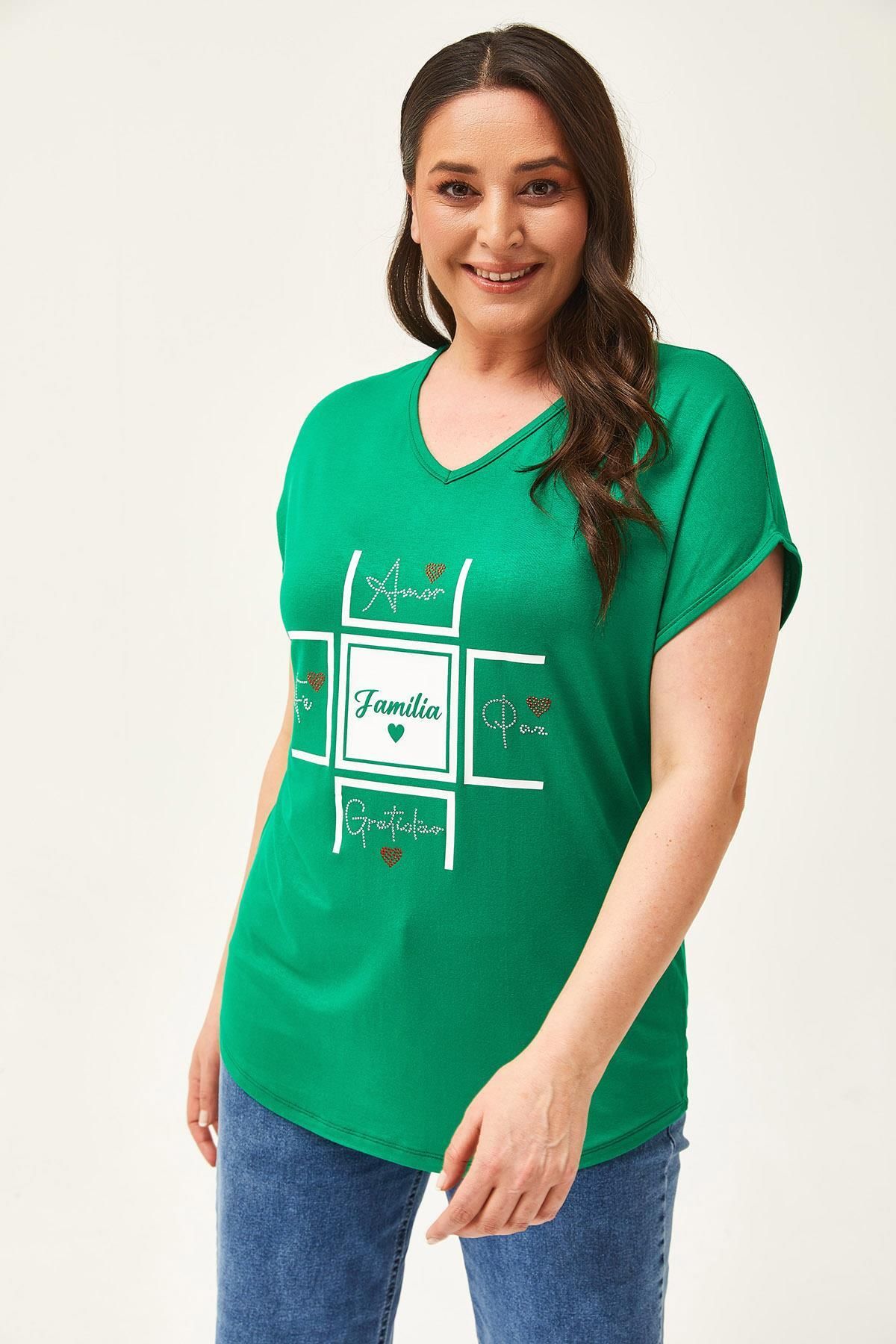 Ebsumu-Women's Plus Size Familia Printed Green Blouse 3