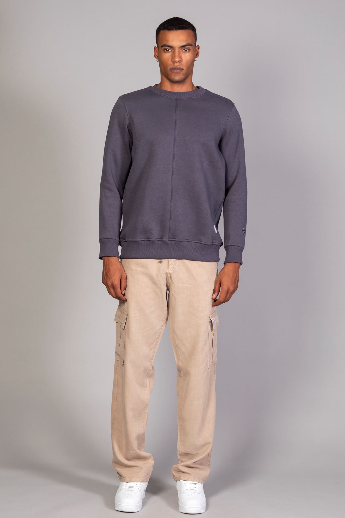 سویشرت سبز مردانه پارچه نرم به طور منظم و مناسب یقه آنتراسیت برش LTC Jeans
