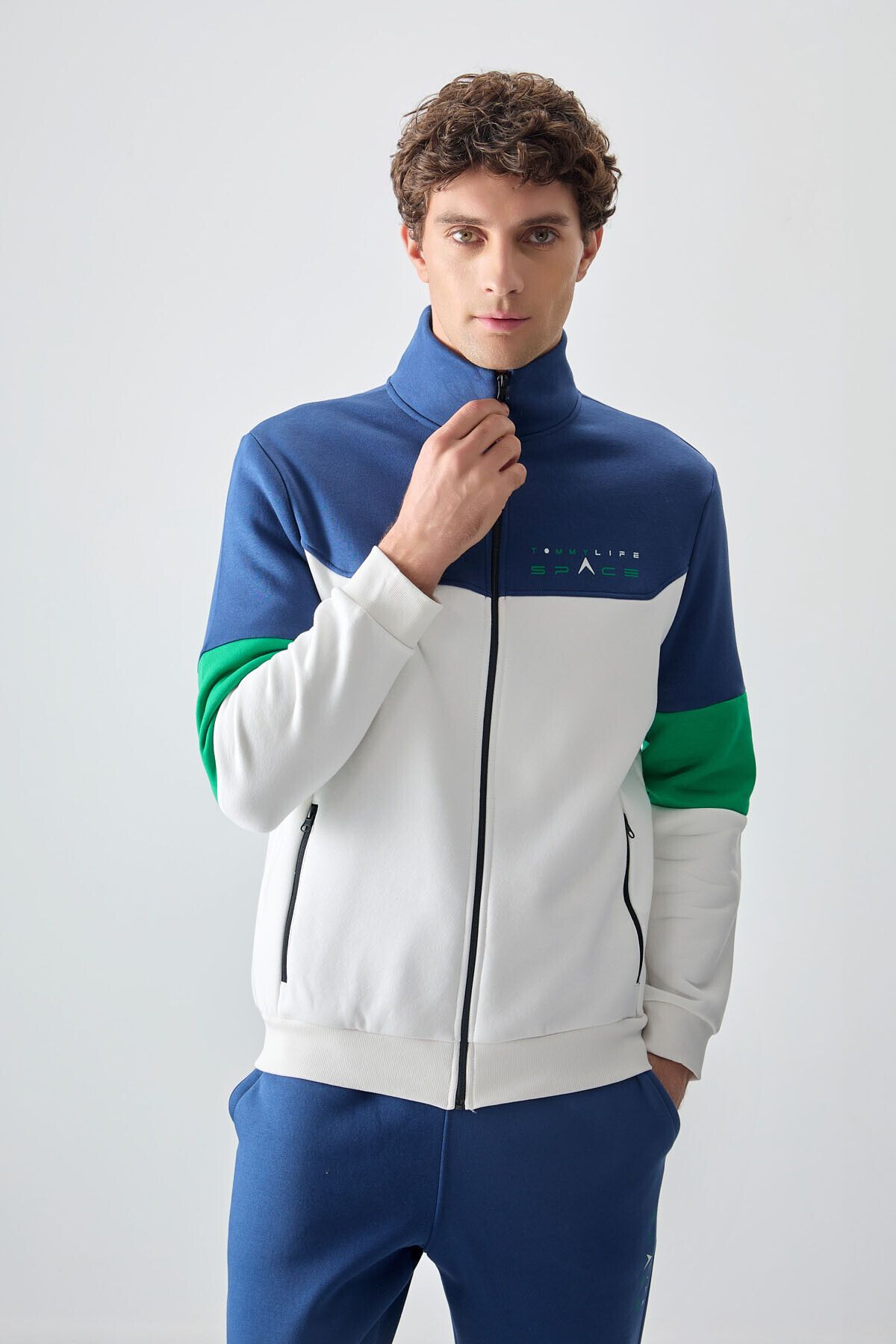 TOMMY LIFE-Ecru - Indigo Stand Collar Men's Tracksuit Set with Color Transition and Fleece Inside - 85186 2