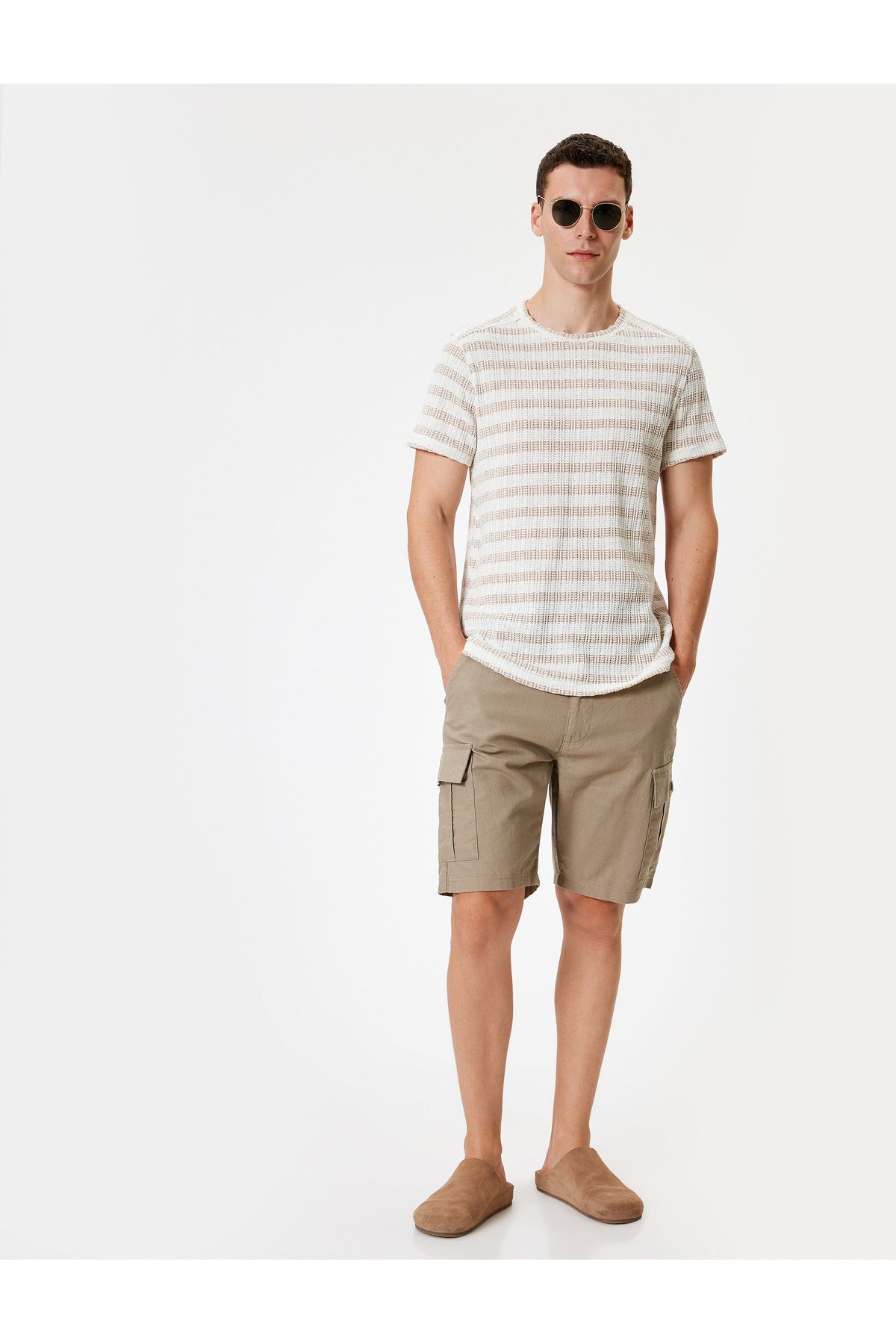 Koton-Linen Bermuda Shorts - Cargo Pocket Detail 2