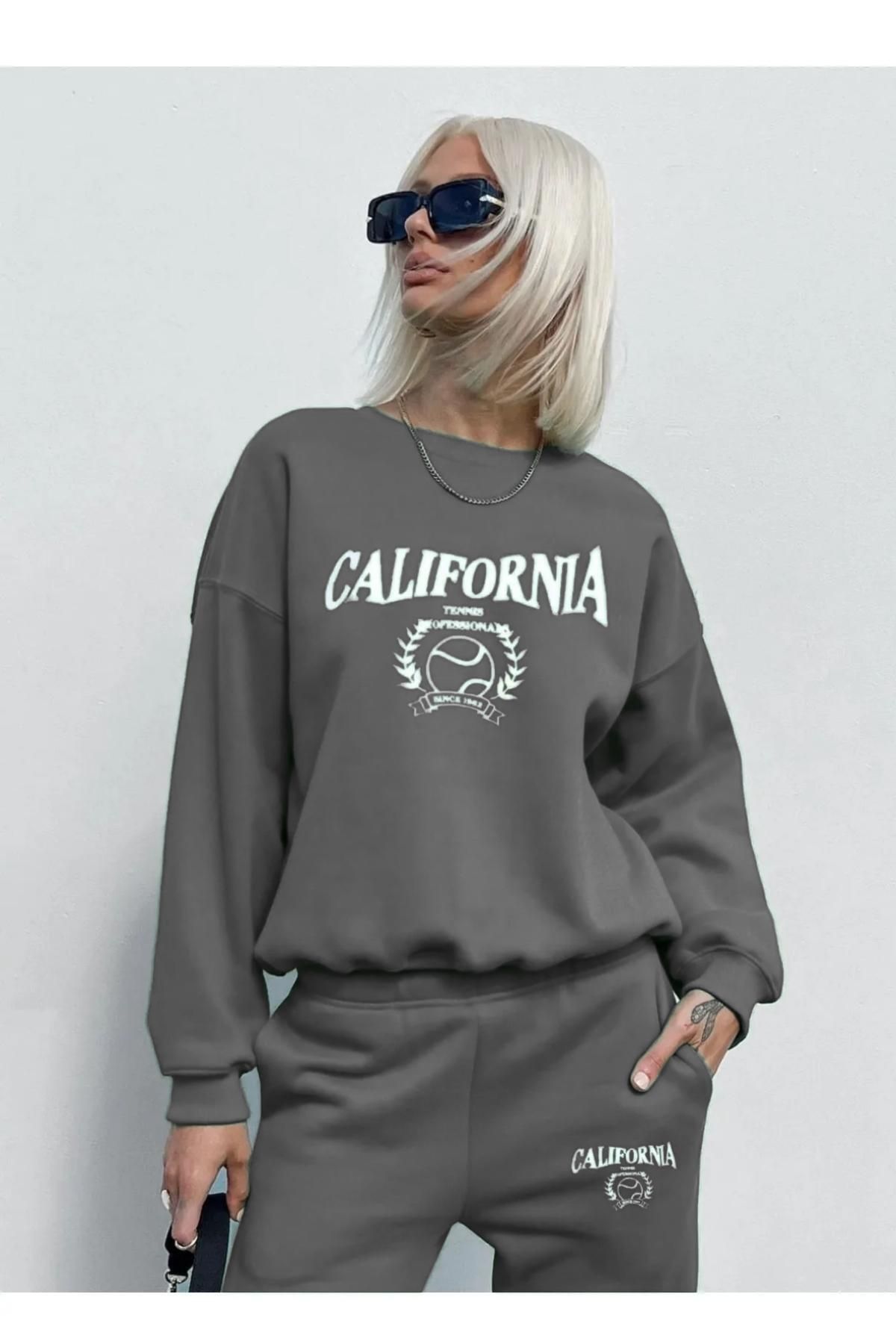 Astranova-Astrnvstrtwr Smoked California Tennis Printed Oversize 3 Thread Tracksuit Set 1