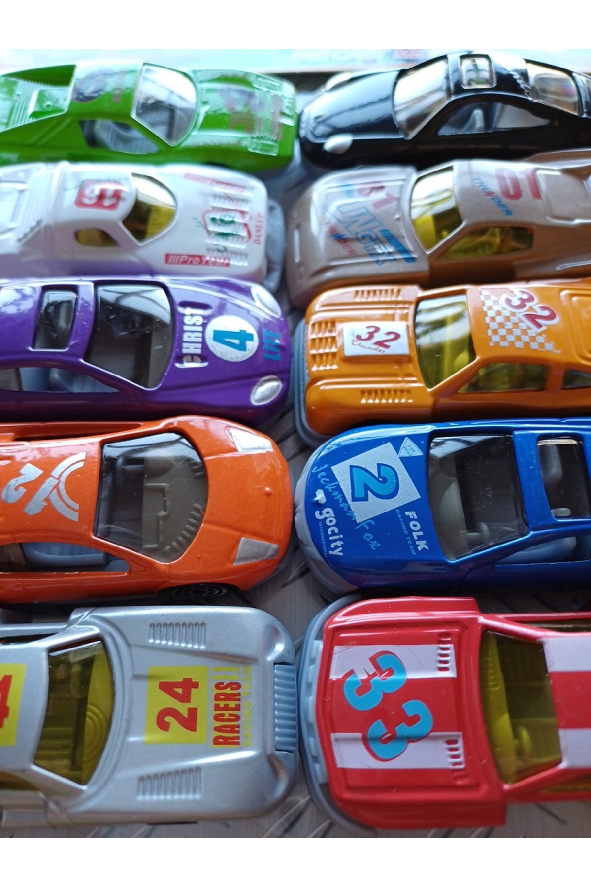 OYUNCAKSAHİLİ Yarış Arabaları 7cm Demir Araba Kırılmaz Oyuncak Metal 10 Adet Otomobil Model Araçlar 1:64 fotoğrafı 3 (önizleme)