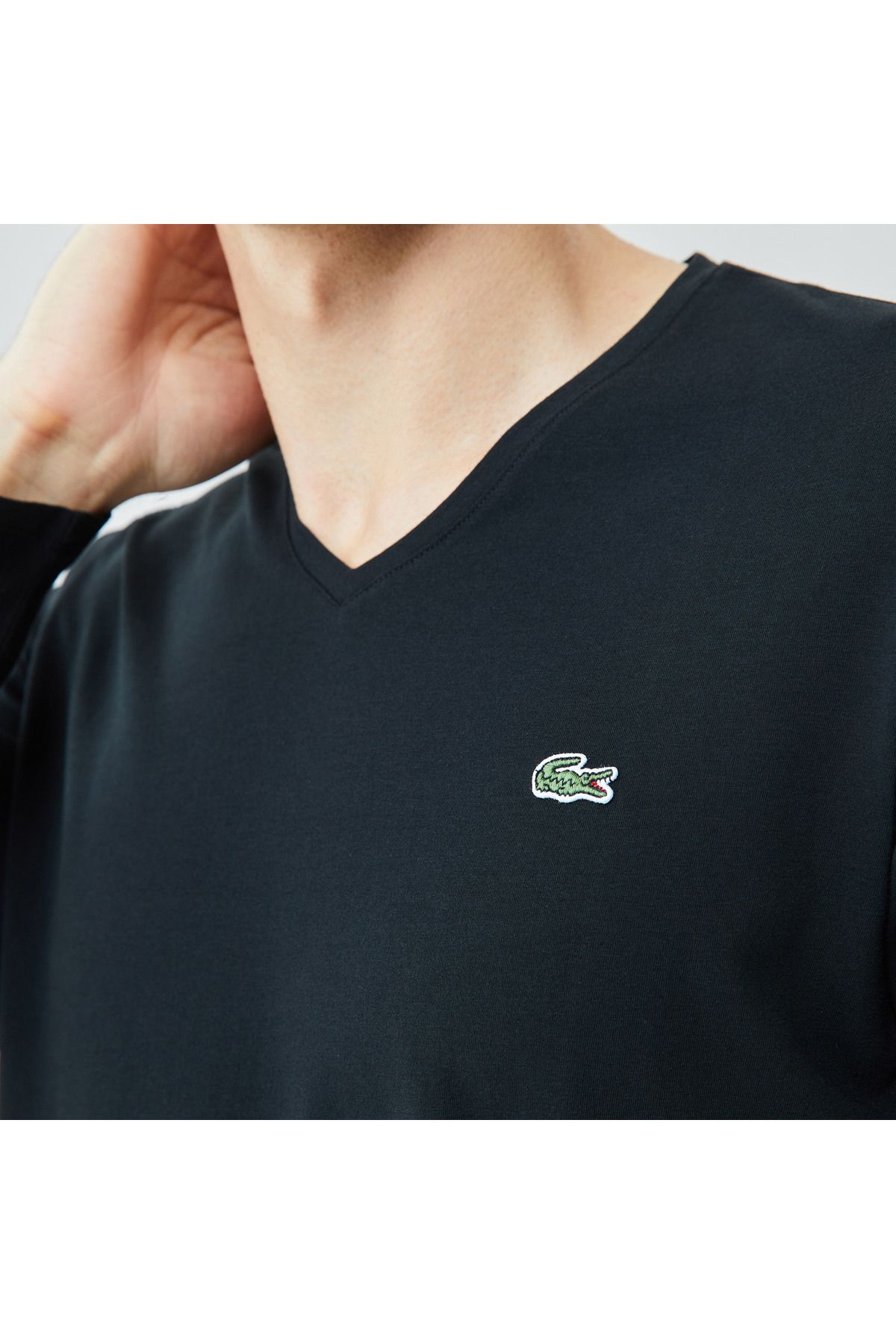سویشرت مشکی مردانه تی شرت آستین بلند V Neck Lacoste