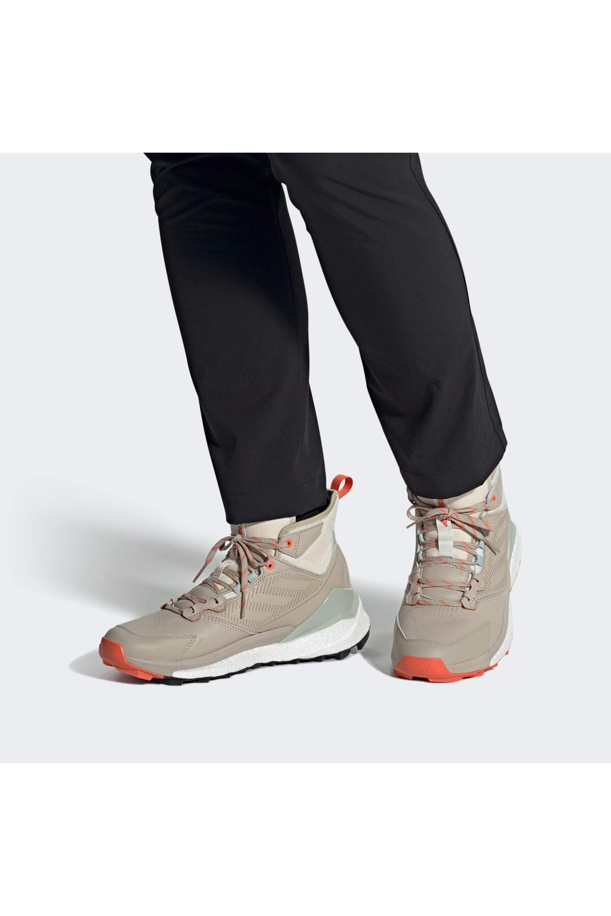 کفش های فضای باز نود مردانه Terrex Free Hiker 2.0 MWN بوت پیاده روی adidas