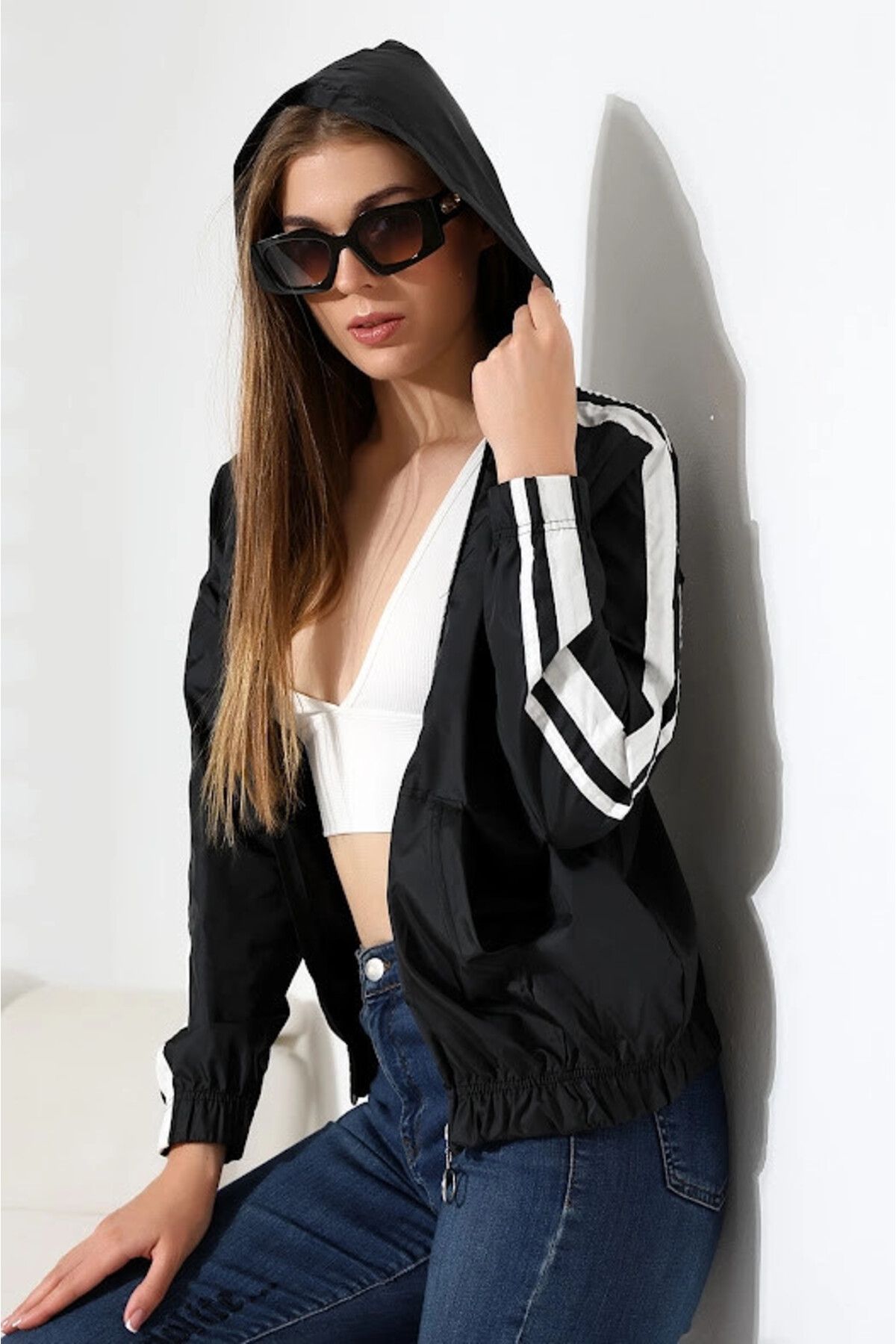 hazelin-Black and White Hooded Coat - Stripe, Pocket and Zipper Hzl24W-Dsb12401 3