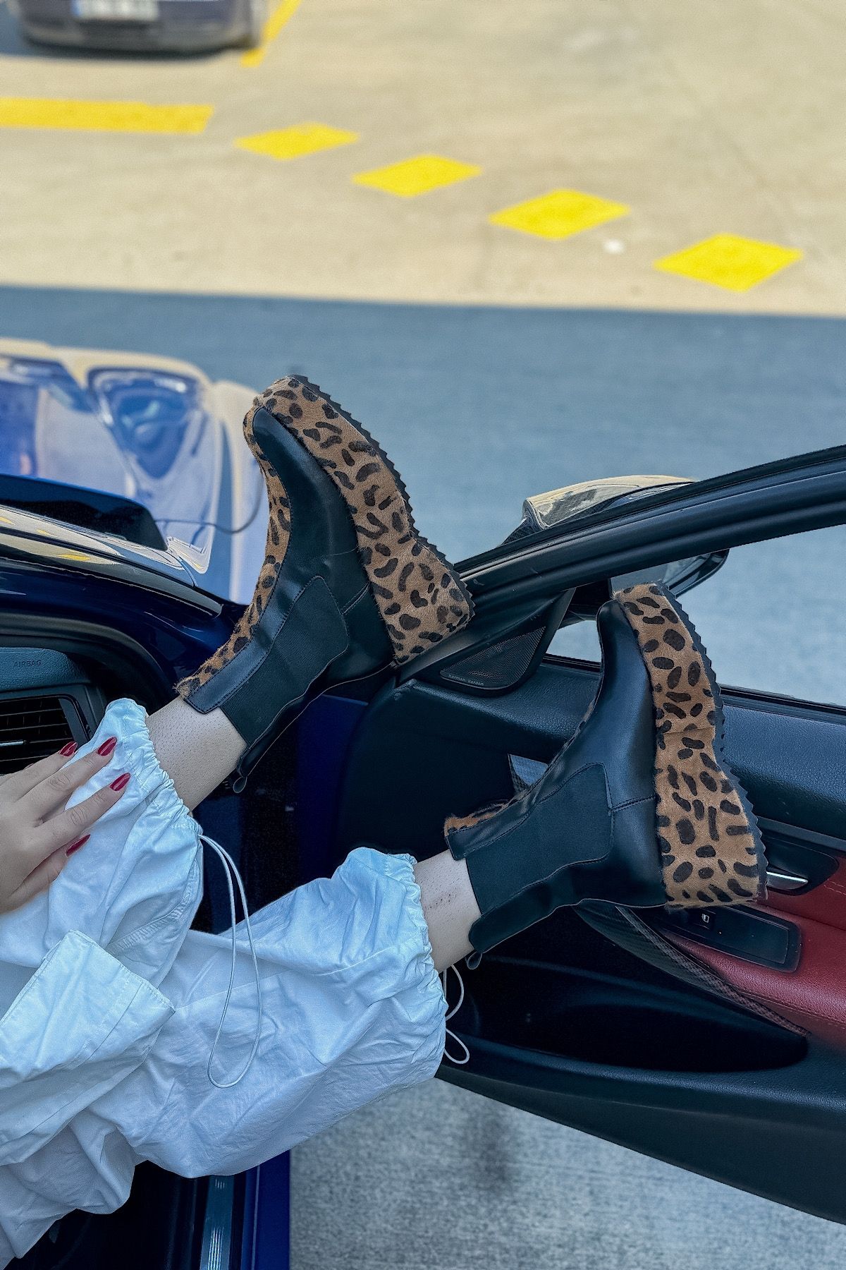 SHOEBELLAS-Dylan Leopard gumi részletes női csizma 2