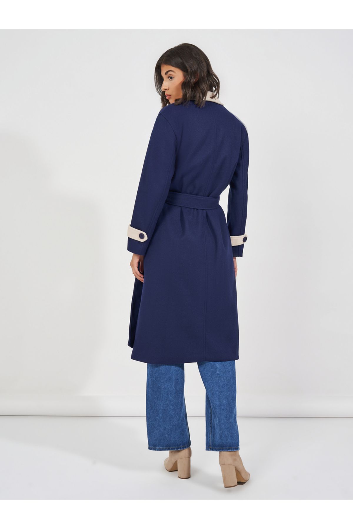 Styli-Regular Fit Midi Length Wool Like Coat with Tie Up Detail 4
