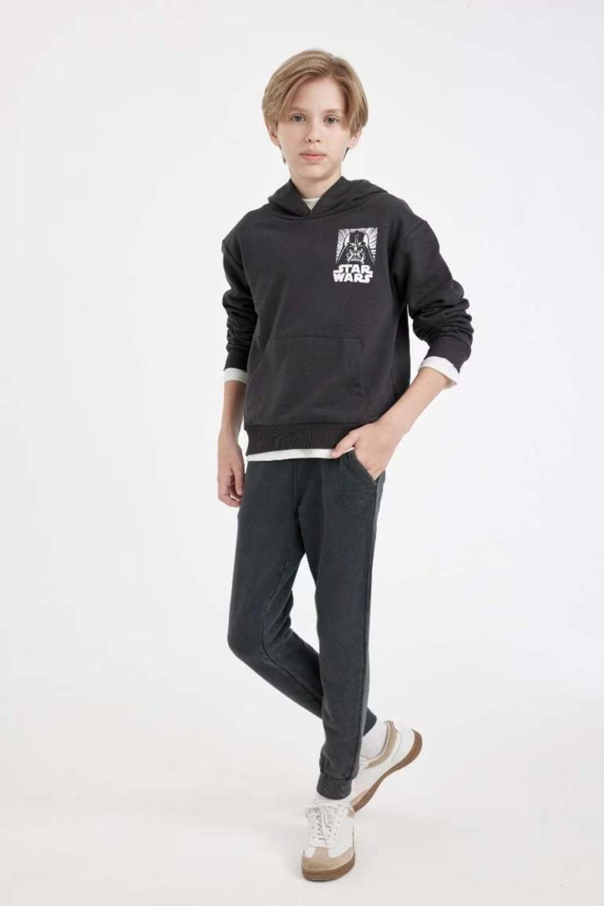 complete the look image