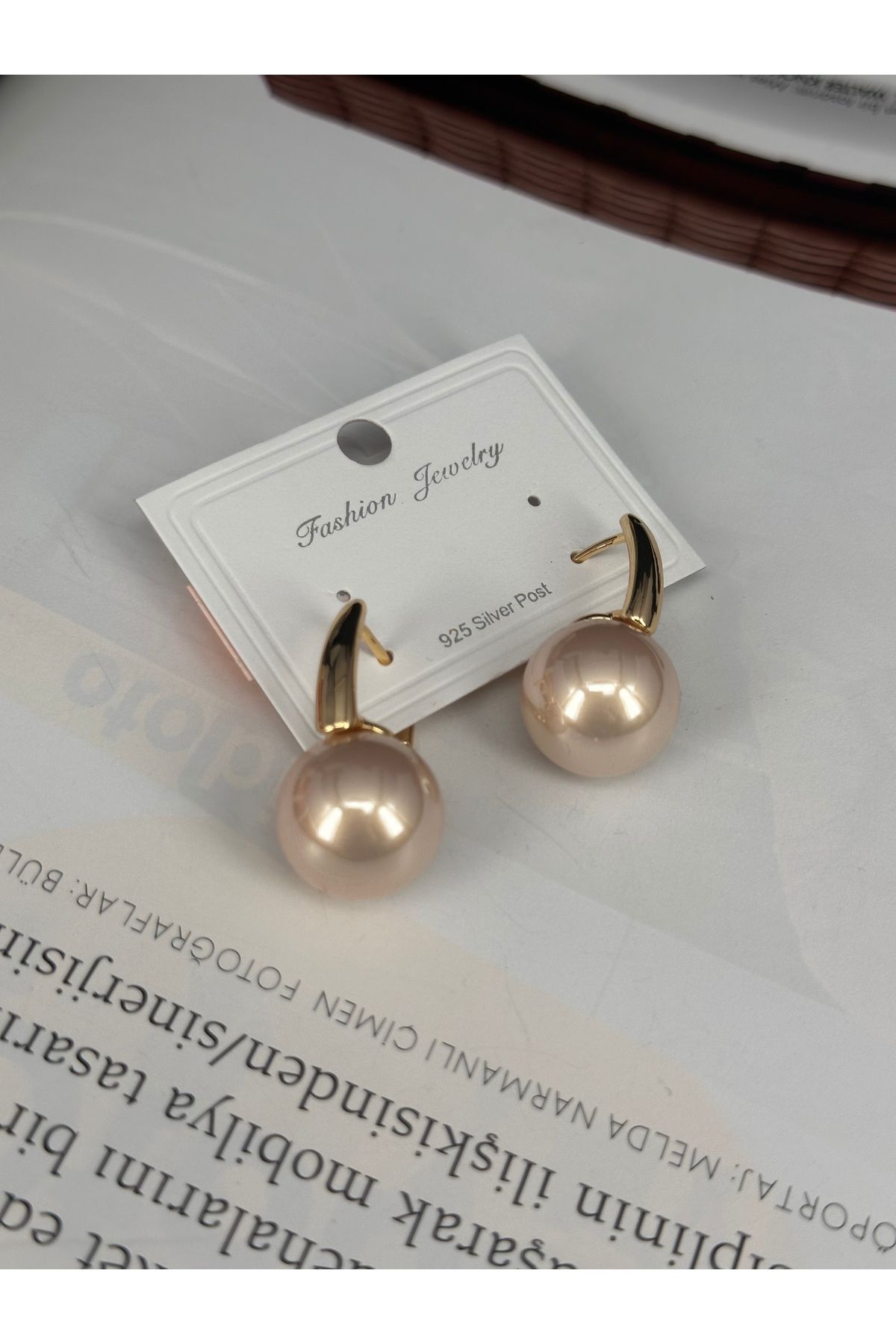 Missha Accessories-Earrings - Pink - Pearl 3