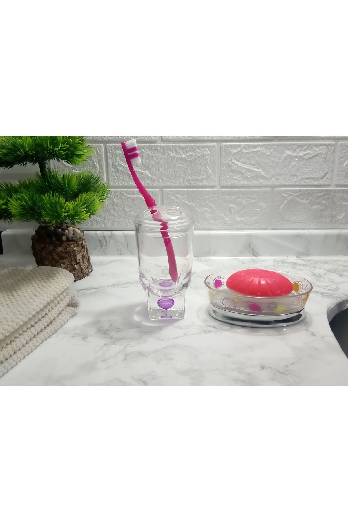 Bosphorus-Lilac Toothbrush and Soap Dish, 2-Piece Bathroom Set 2