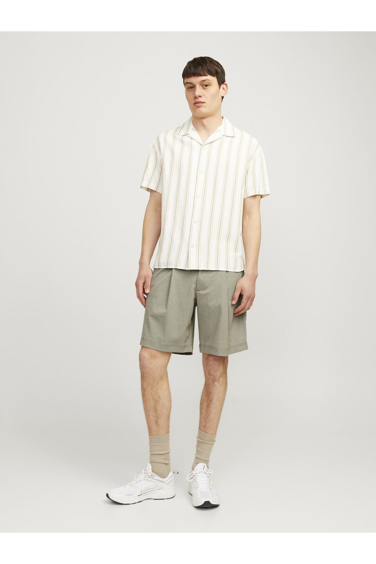 Jack & Jones-Chino-Sort Weit geschnittener Chino-Sort 5