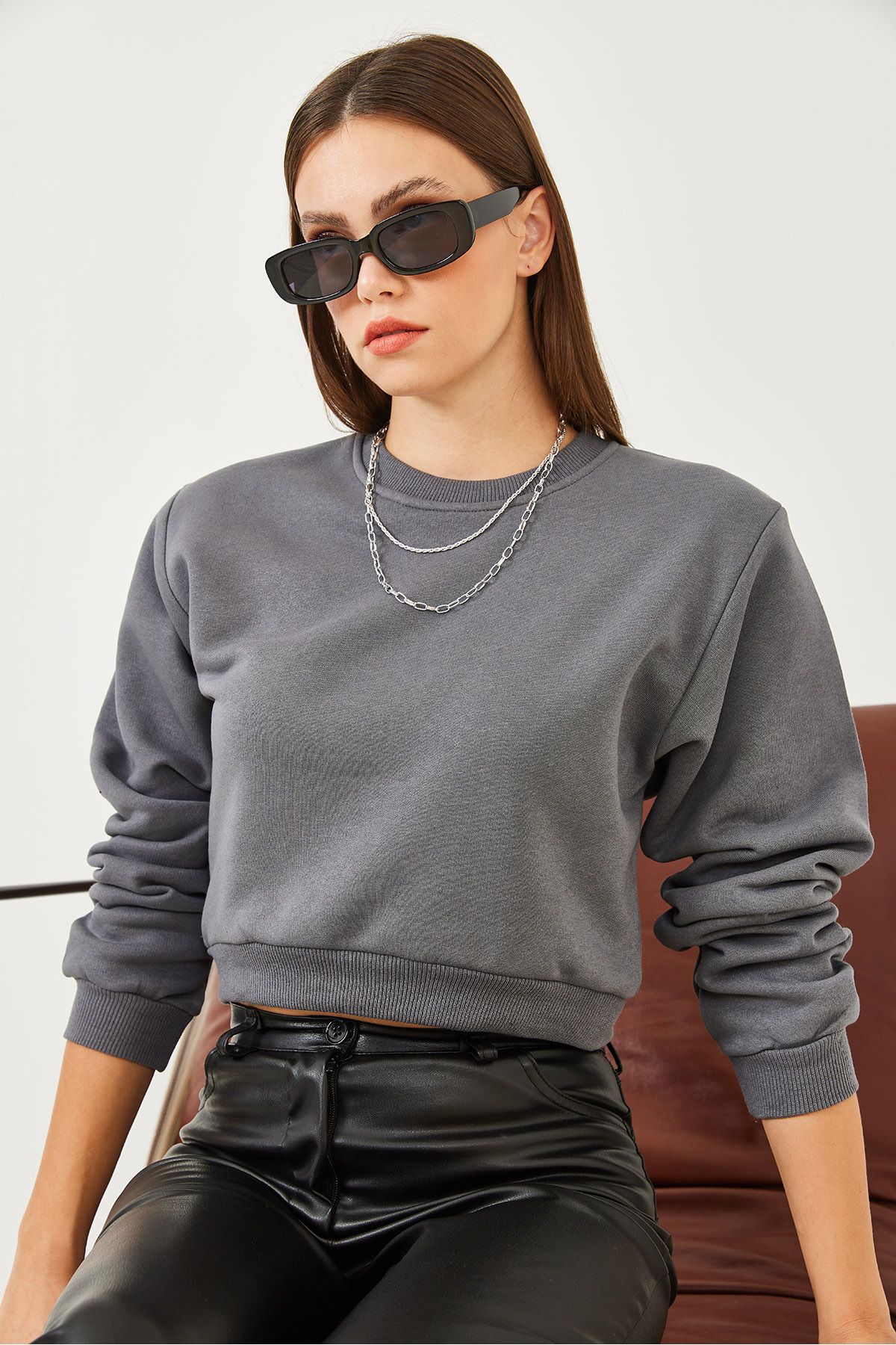 Bianco Lucci-Dámská mikina Crew Neck Raised Basic Crop 60251797 2