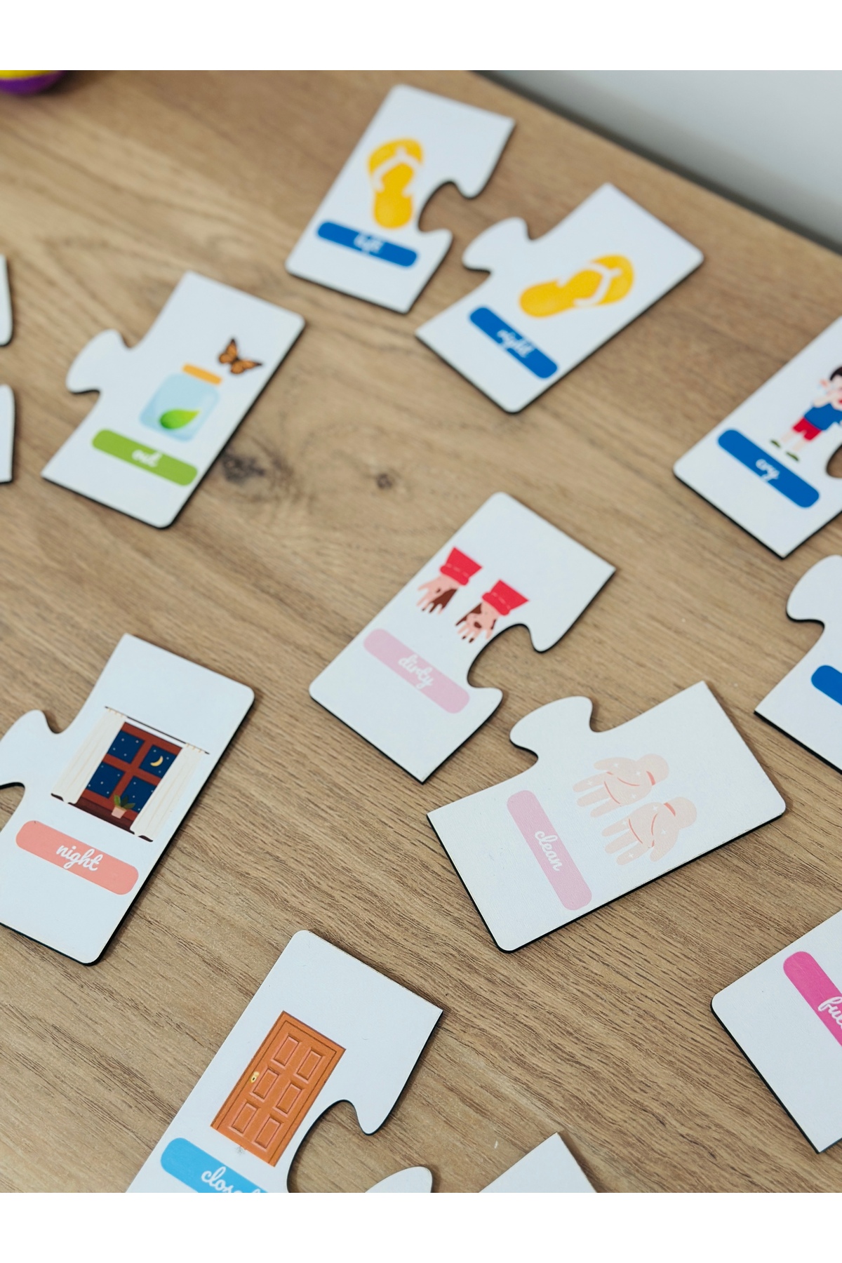 کارتهای چوبی مفاهیم انگلیسی، من در حال یادگیری مفاهیم متضاد هستم، کارتهای چوبی مفاهیم، اسباببازی آموزشی