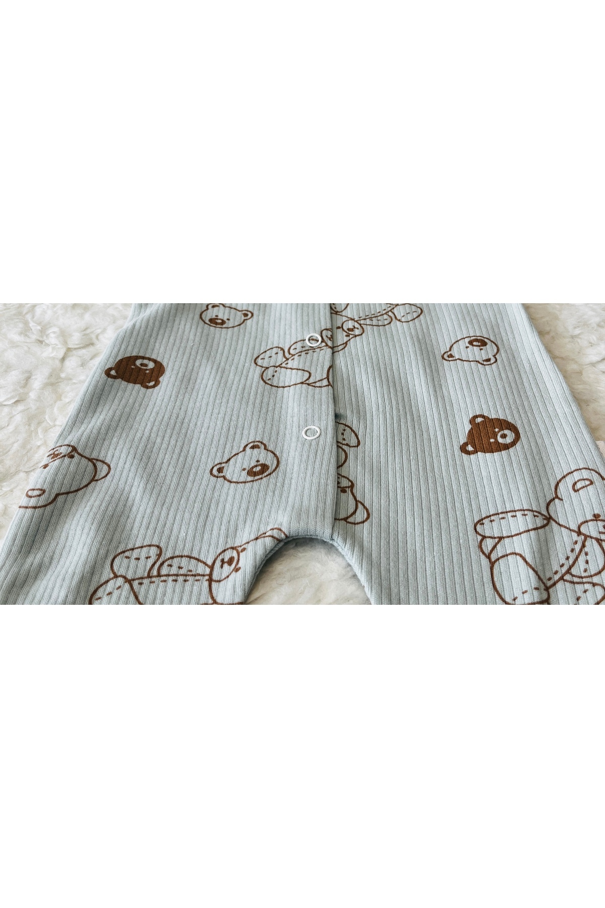 anne dokunuşu gibi KUZUM BEBE Yeşil-Ekru 2’li Organik Kız Erkek Bebek Pamuk Kumaş Çıtçıtlı Tulum fotoğrafı 4 (önizleme)