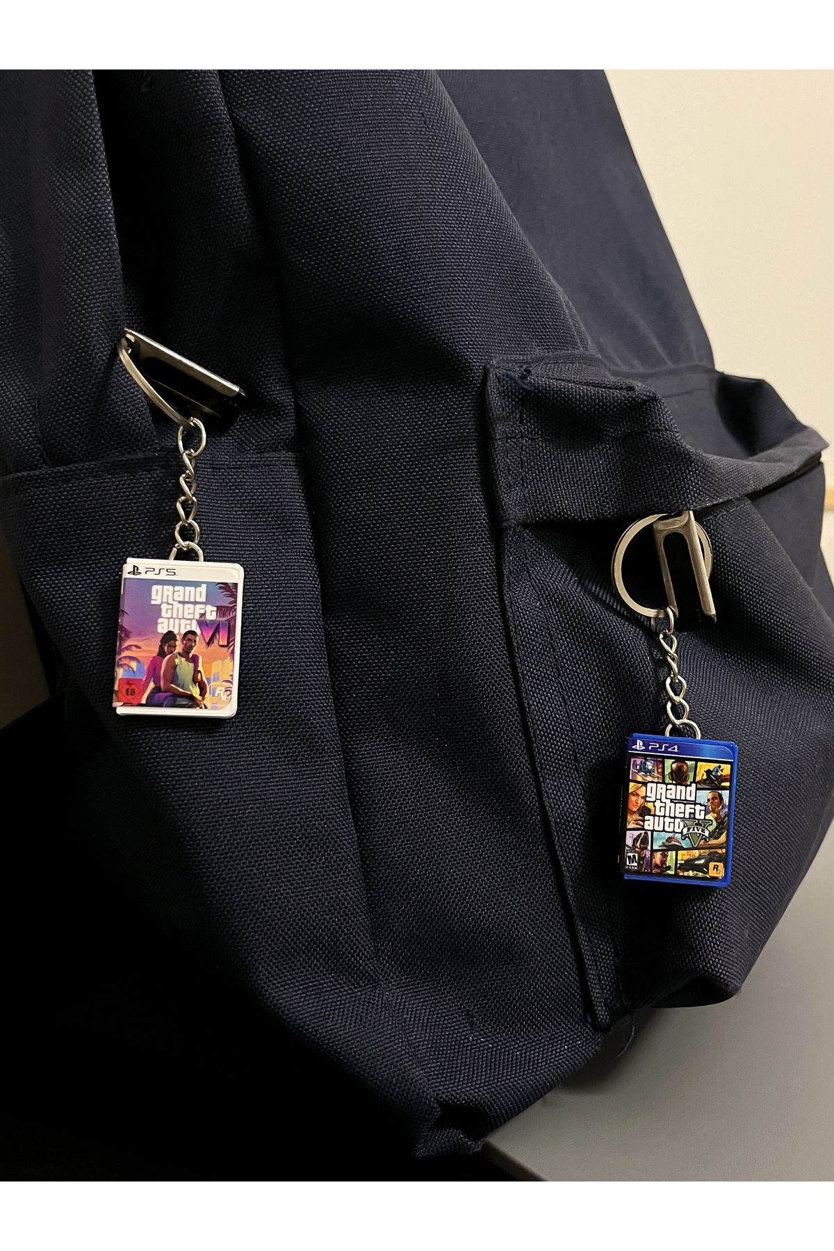 Cosmic Star-It Takes Two Ps5 Miniature Game Box Keychain 6